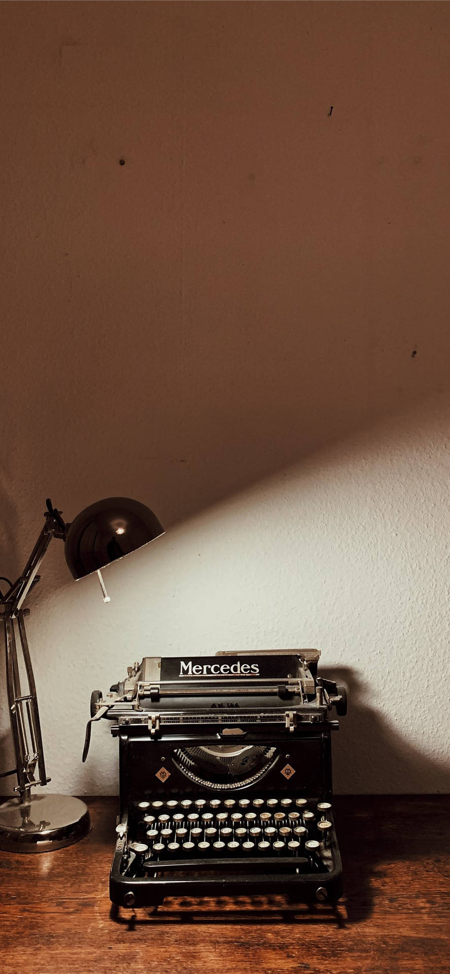 Iphone Desk Typewriter