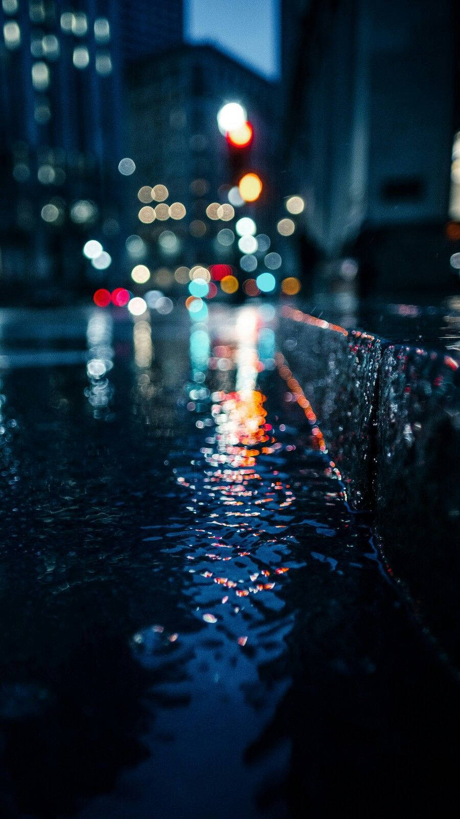 Iphone Rain Lock Screen Background