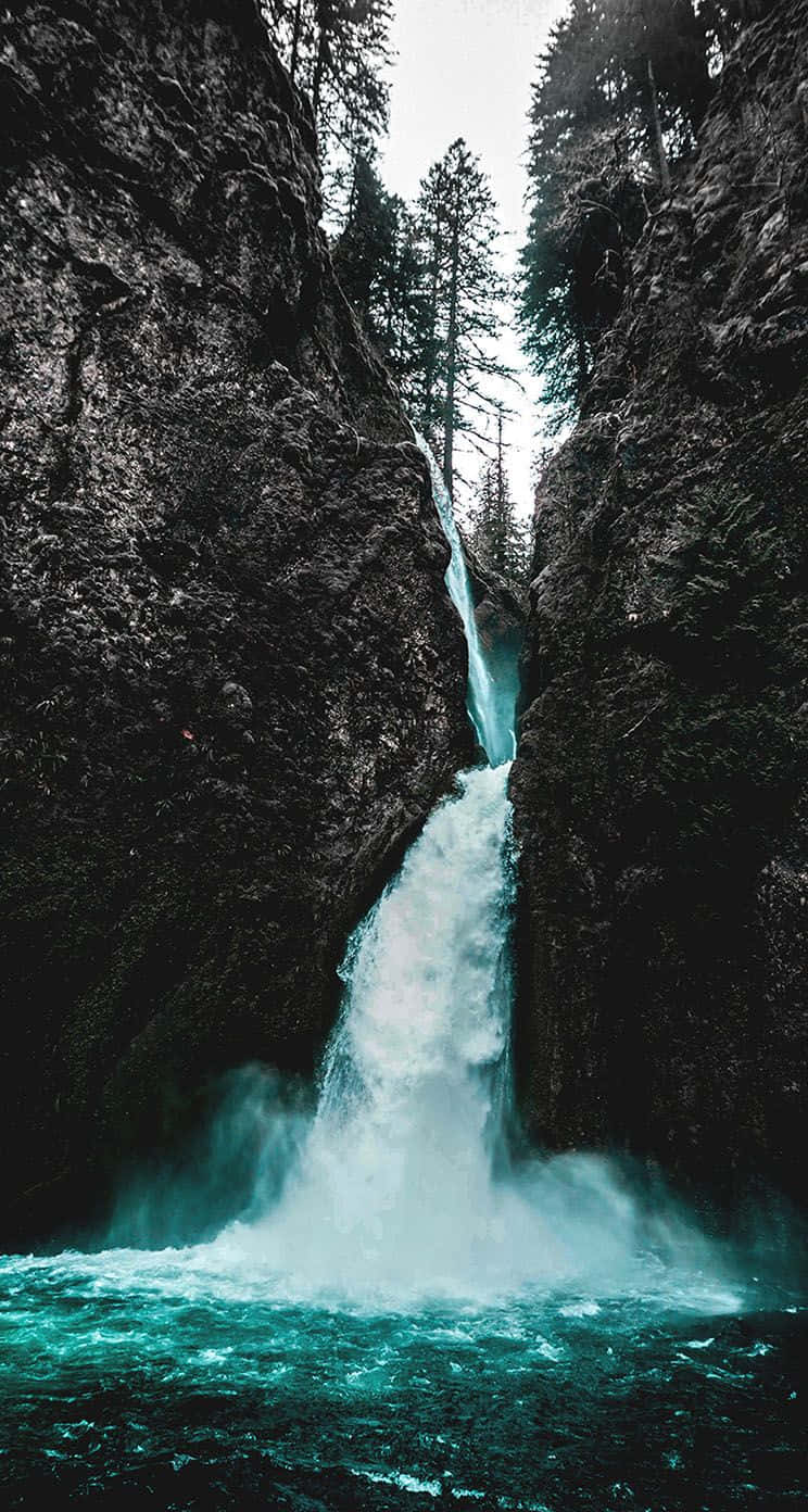Iphone Waterfall Screensaver Theme