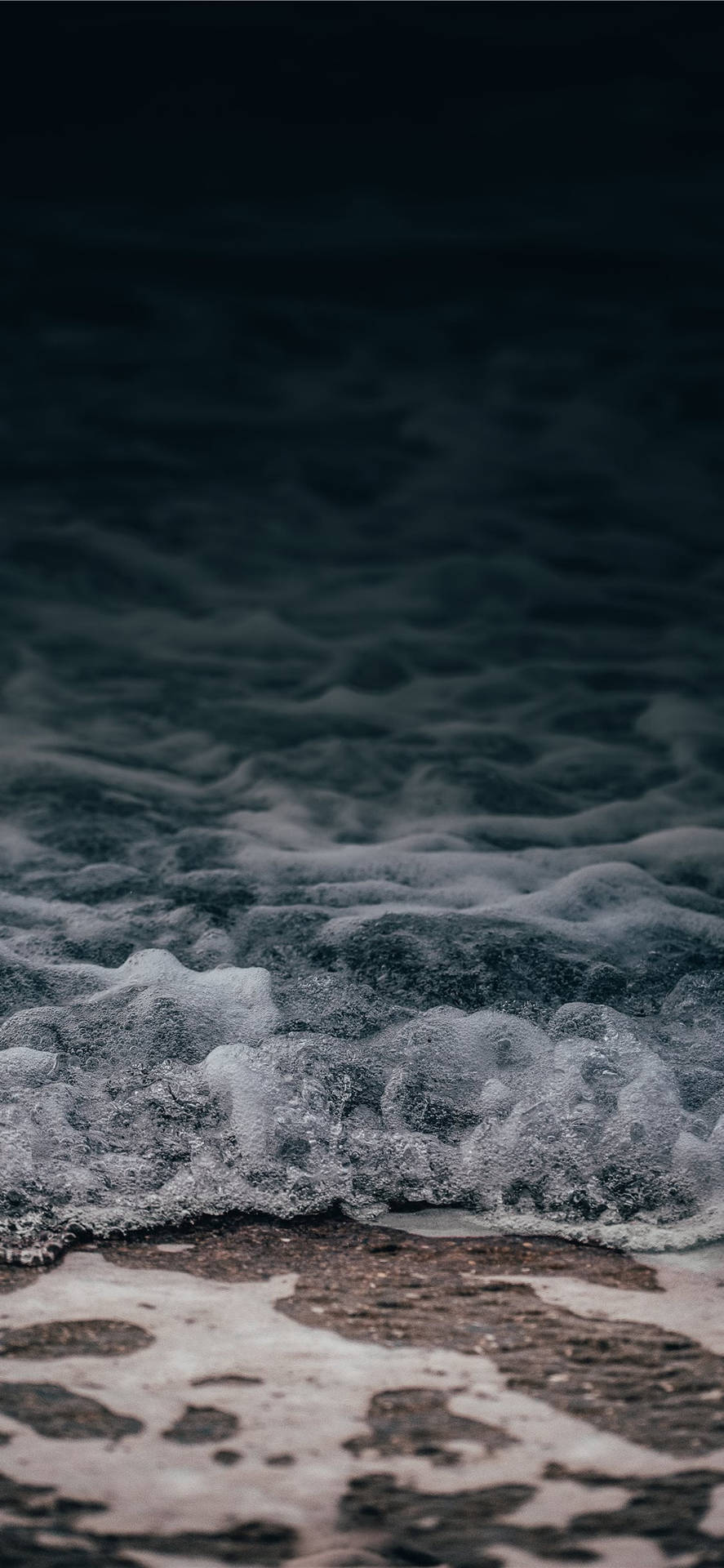 Iphone X Nature Waves On Sandy Shore Background