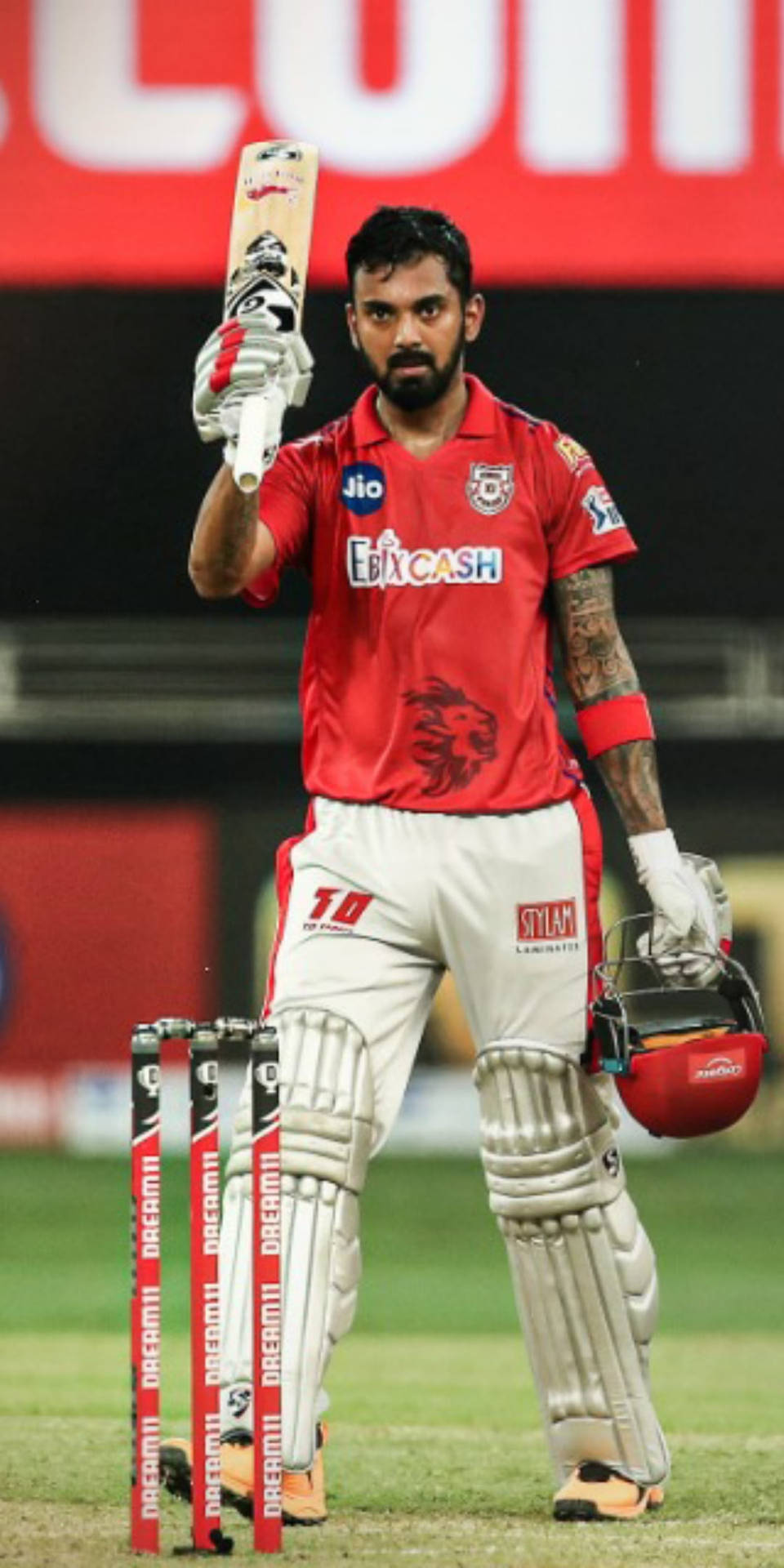 Ipl 2021 Kl Rahul Holding Helmet Background