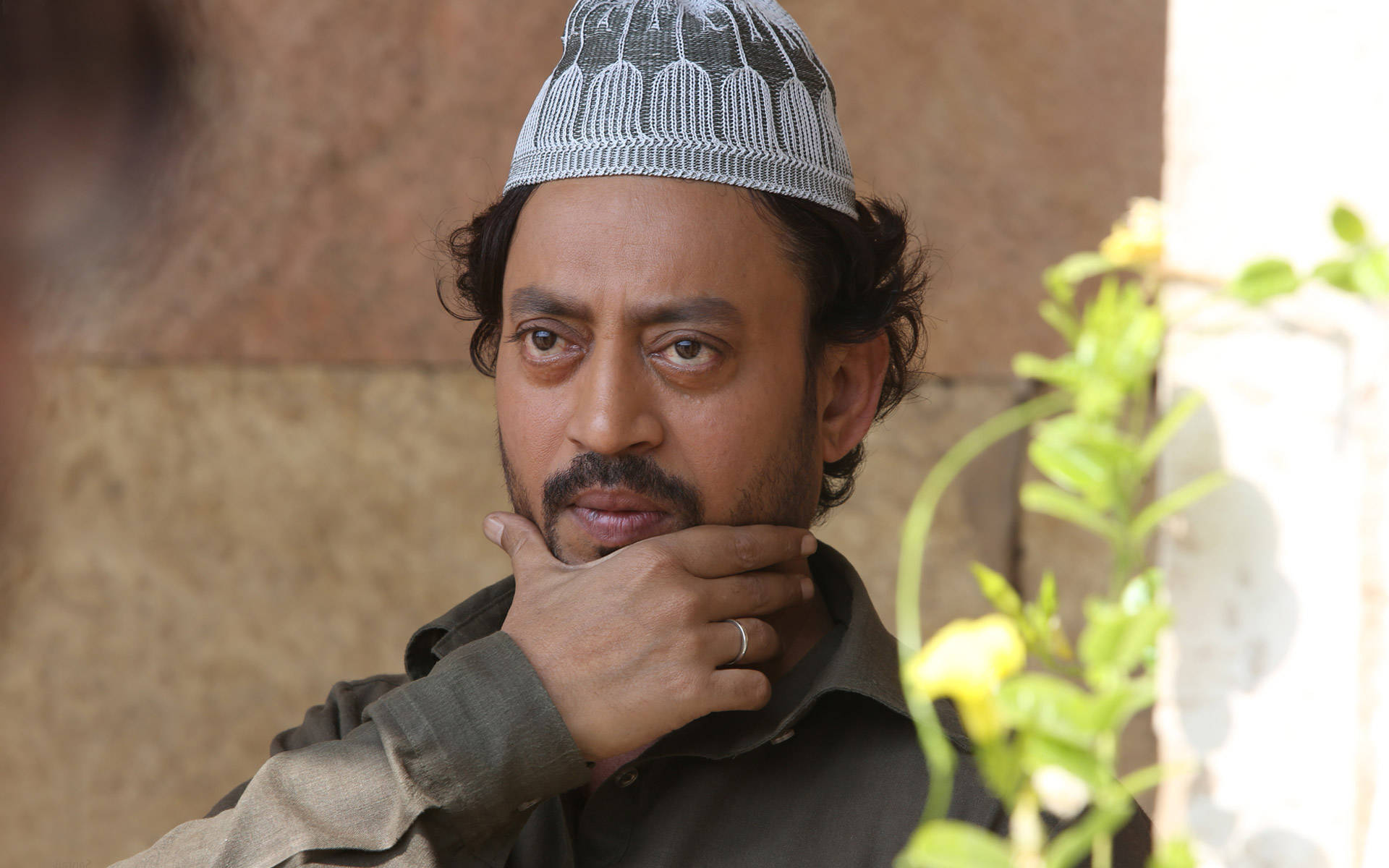 Irrfan Khan D-day Background