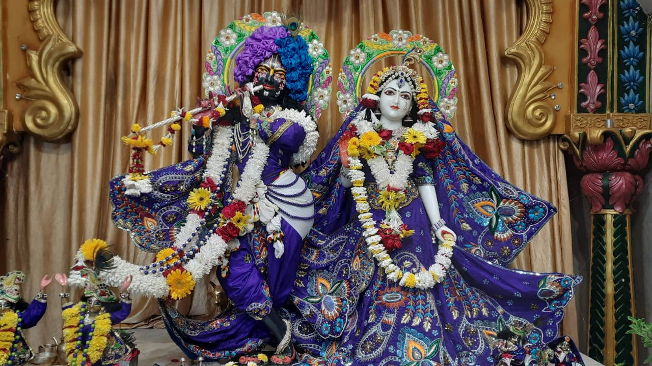 Iskcon Krishna And Radha In Blue Background