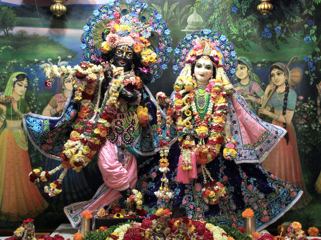 Iskcon Krishna And Radha With Vaishnava Women