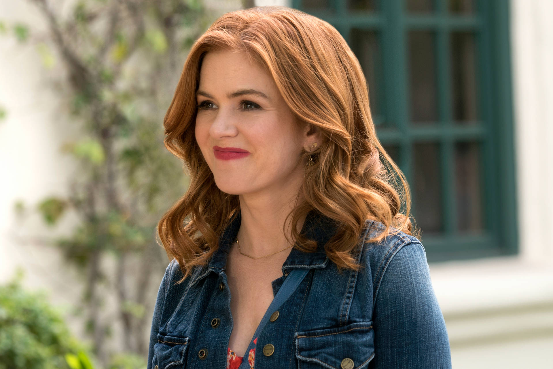 Isla Fisher In Her Role As Rebel Alley In Arrested Development