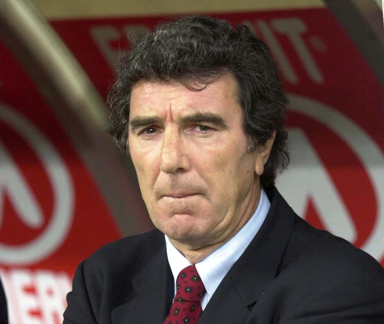 Italian Goalkeeper Dino Zoff Background