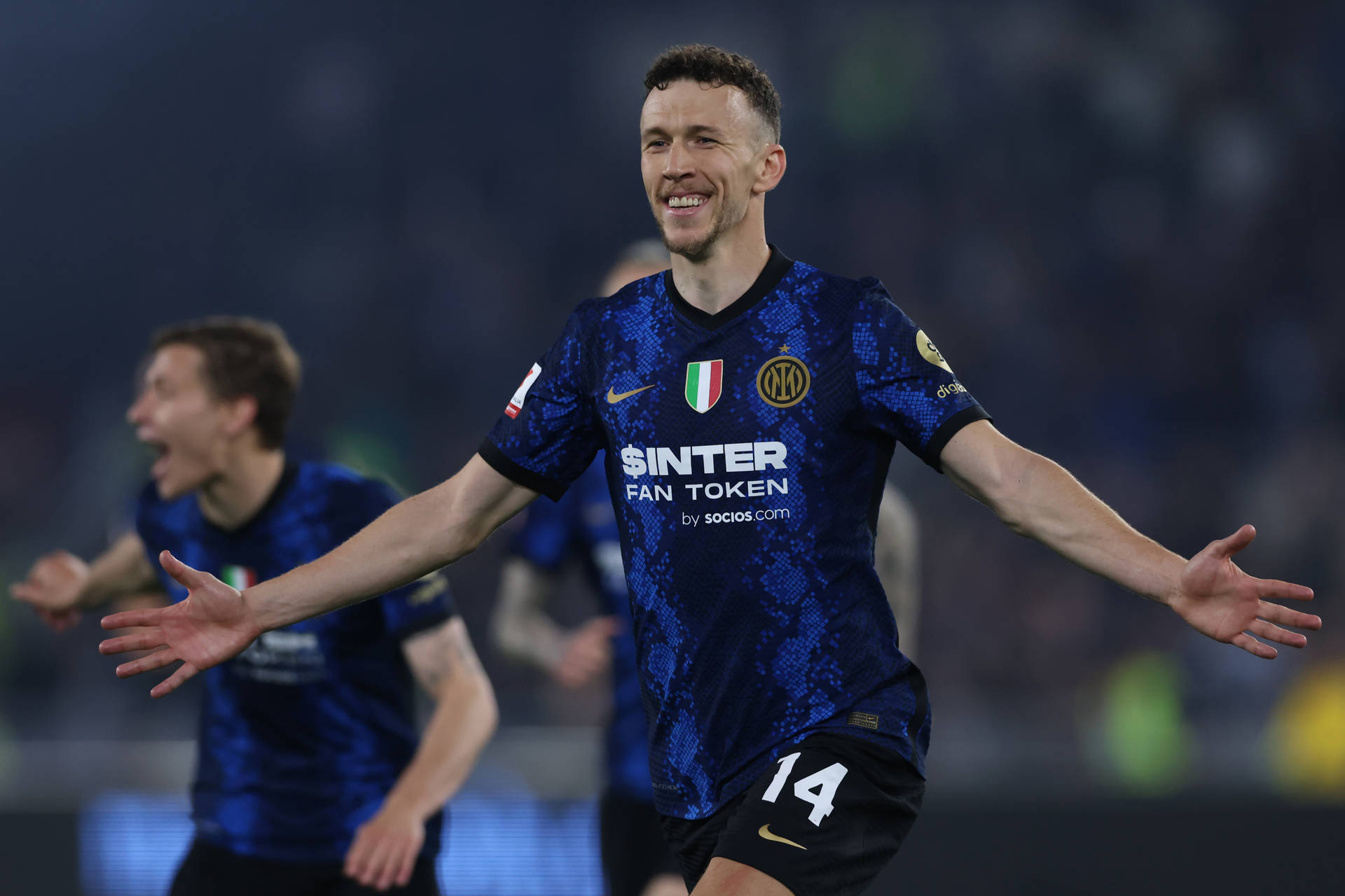 Ivan Perisic In Blue Jersey Background