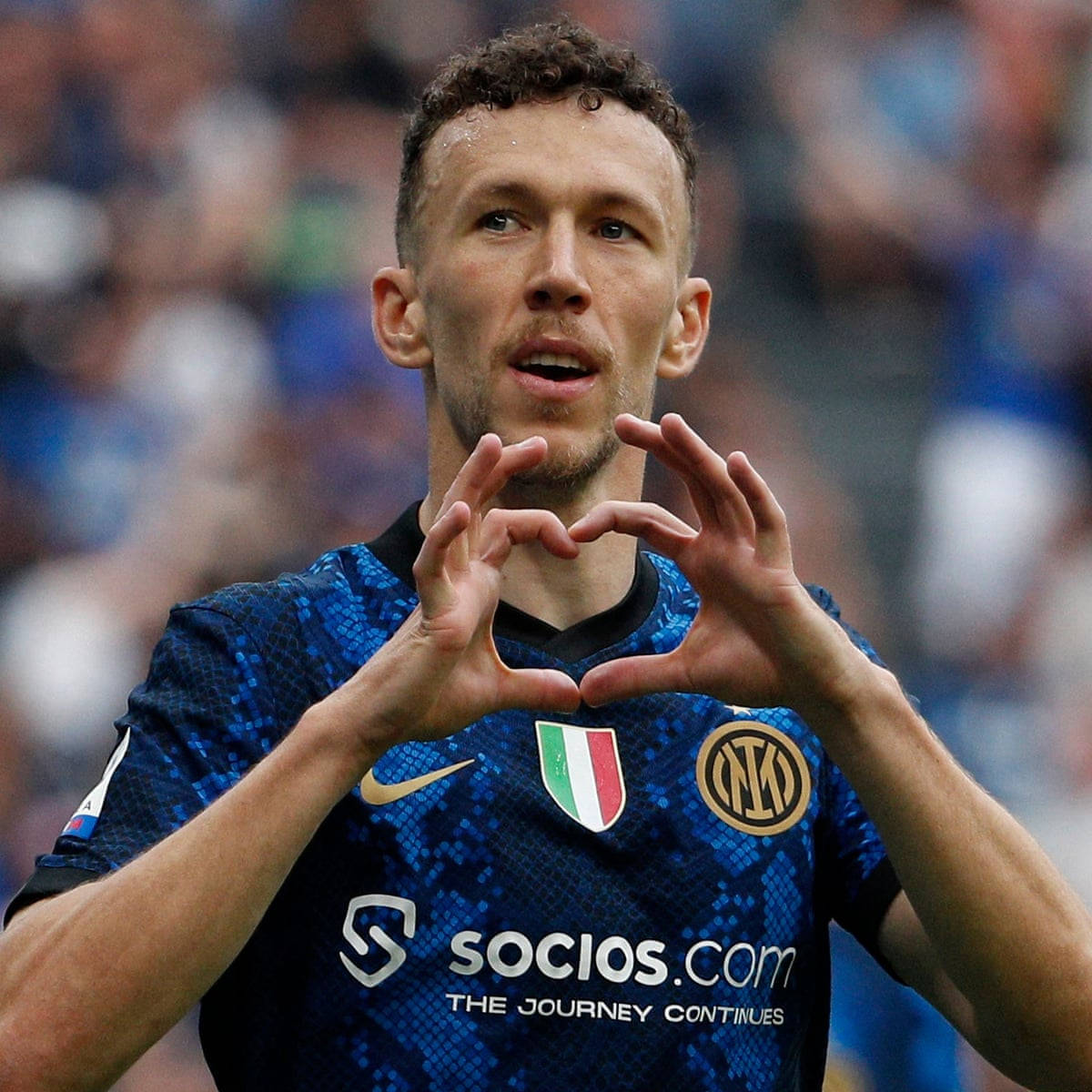 Ivan Perisic Making Heart Shape Background