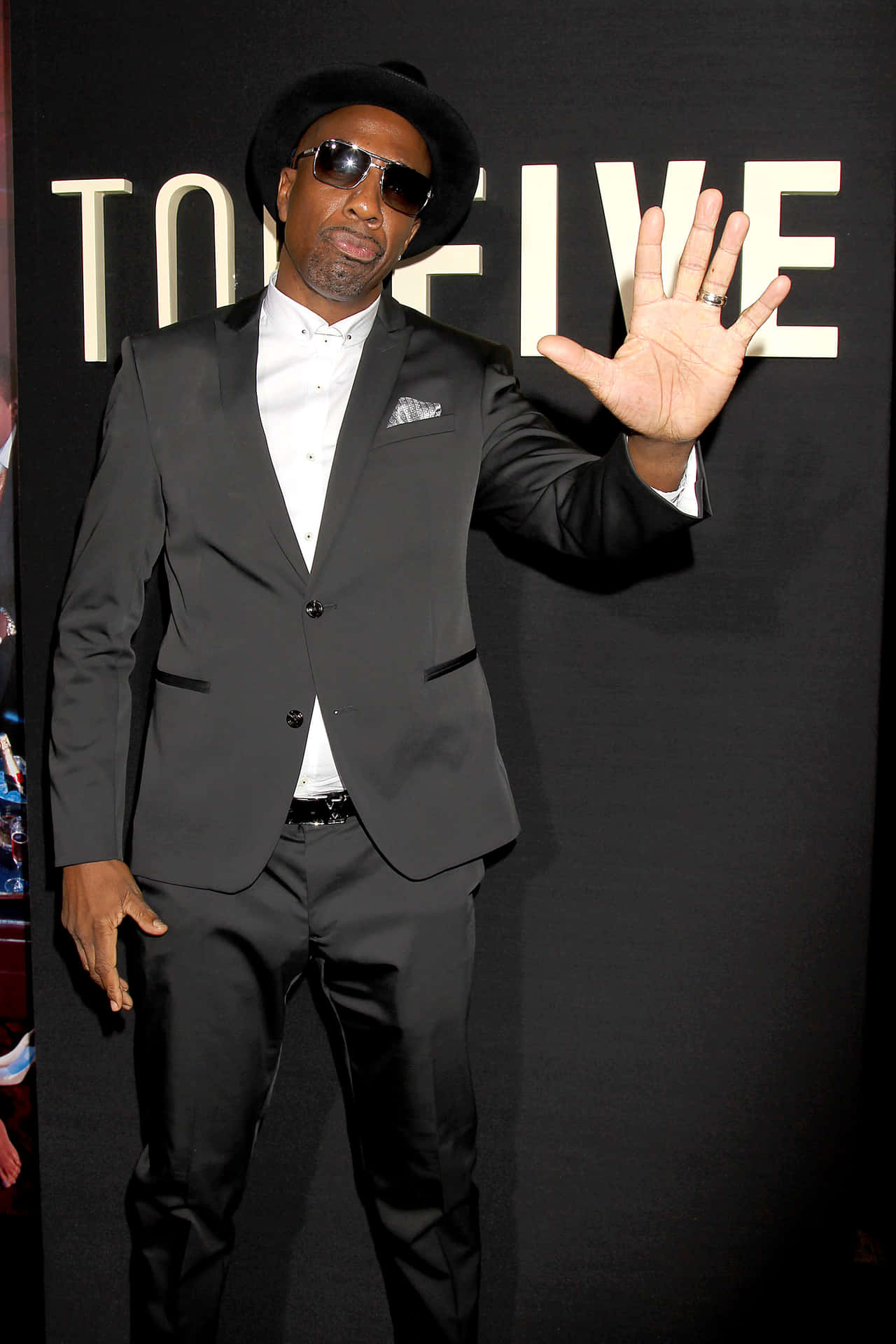 J.b. Smoove 2100 X 3150 Background