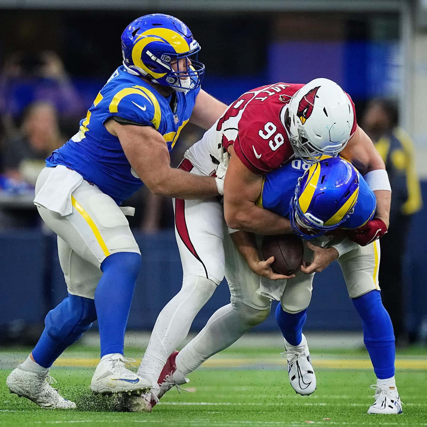 J J Watt Looking Ready To Tackle His Next Challenge Background