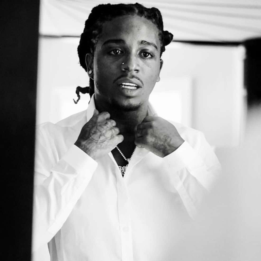 Jacquees Black And White Background