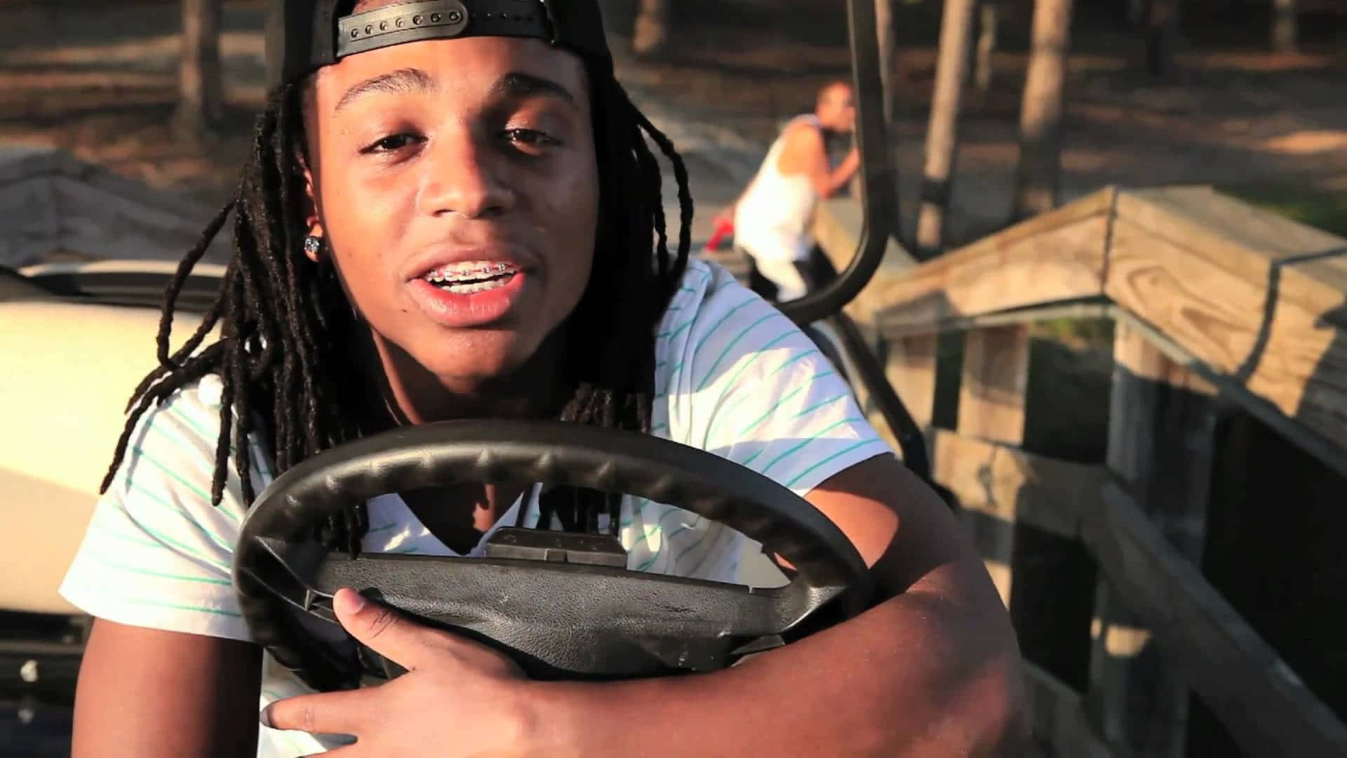 Jacquees In The Spotlight Background