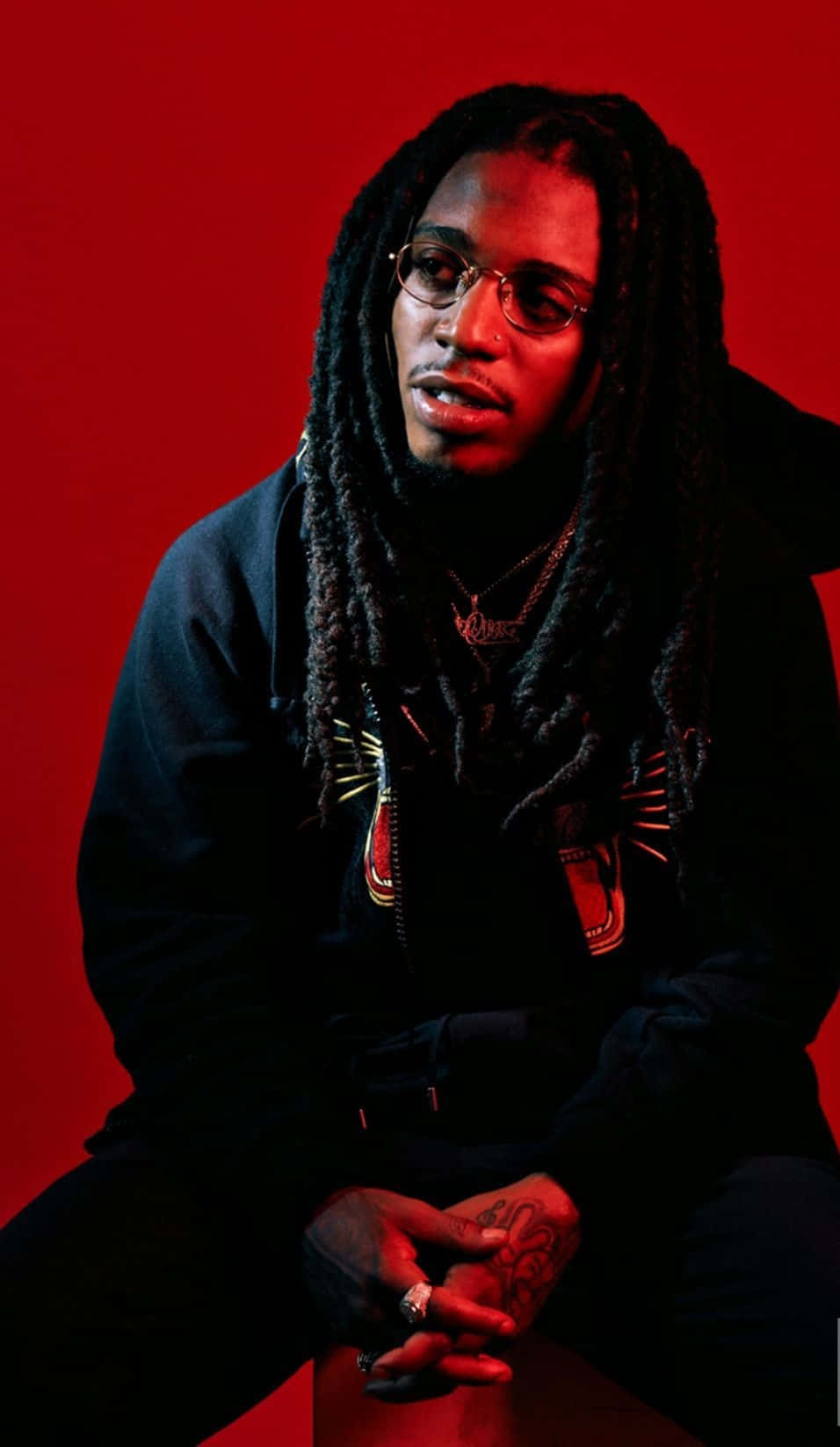 Jacquees Red Photoshoot Background