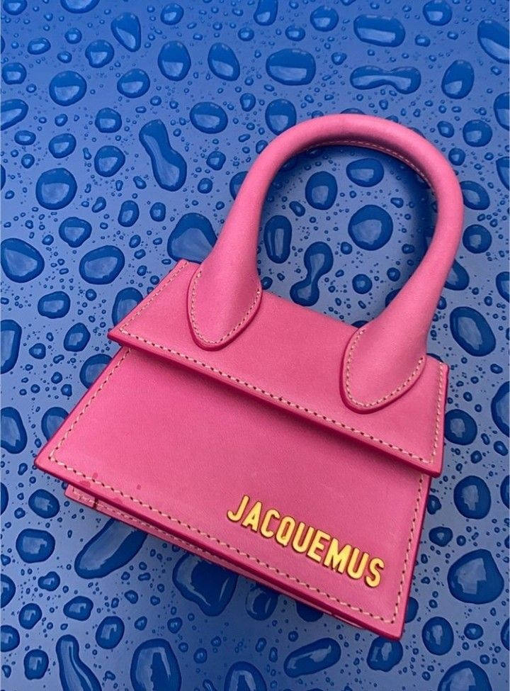 Jacquemus Pink Le Chiquito Moyen Bag Background