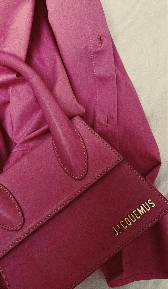 Jacquemus Pink Le Chiquito Noeud Bag Background