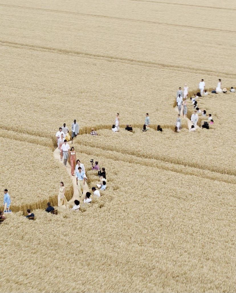 Jacquemus Showcasing Stunning Designs In Unique Wheat Field Runway Background