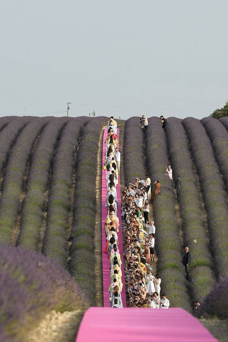 Jacquemus Spring Summer 2021 Background