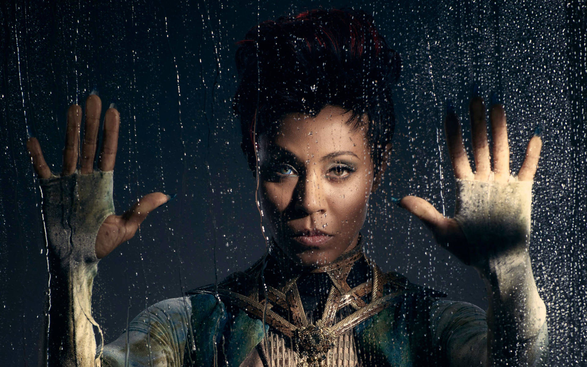 Jada Pinkett Smith Fish Mooney Background