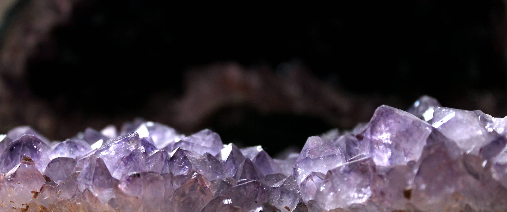 Jagged Amethyst In Sunlight Background