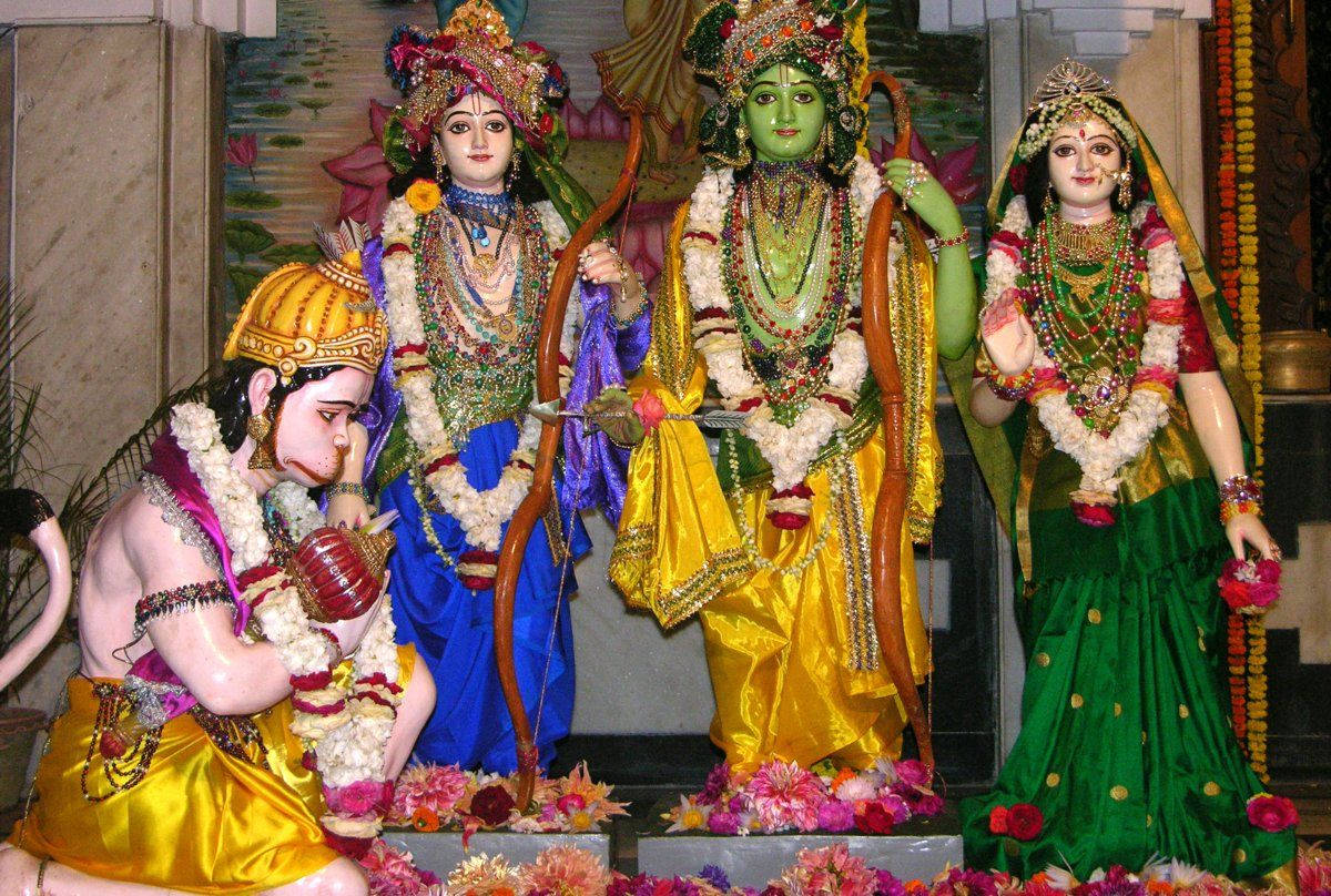 Jai Shri Ram Ramayana Character Statues Background