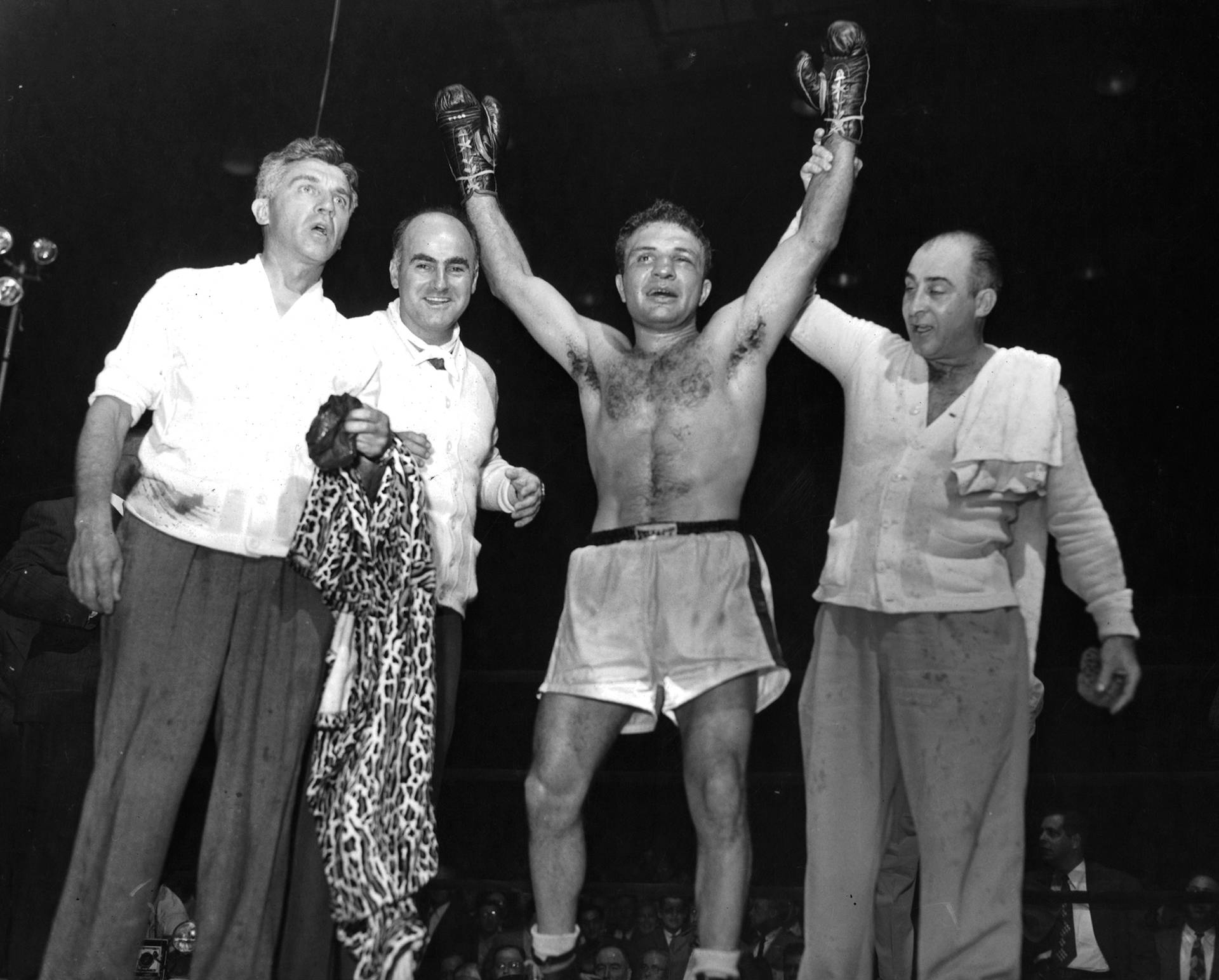 Jake Lamotta Winning Moment Background