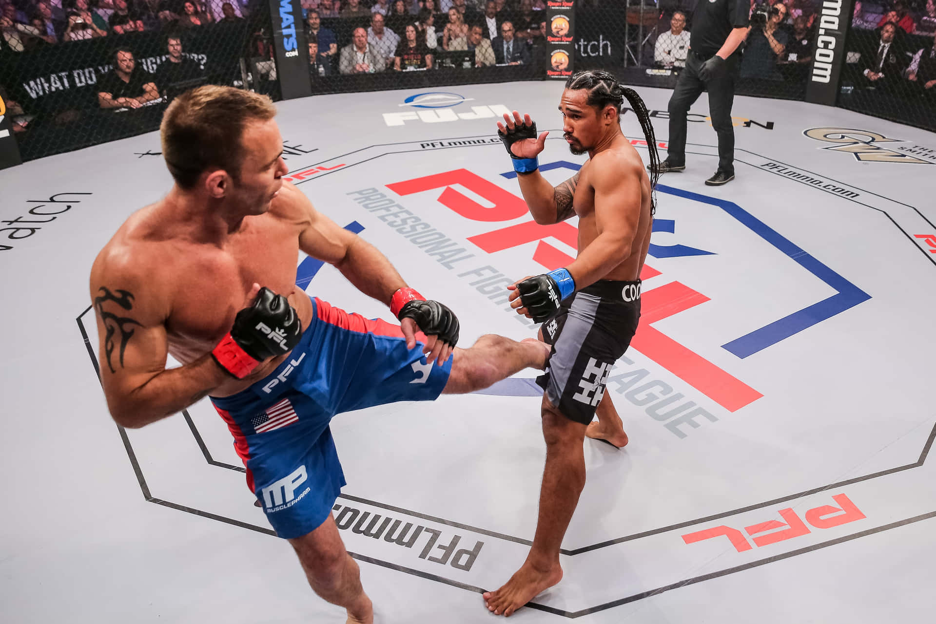 Jake Shields And Ray Cooper Iii At Pfl 3