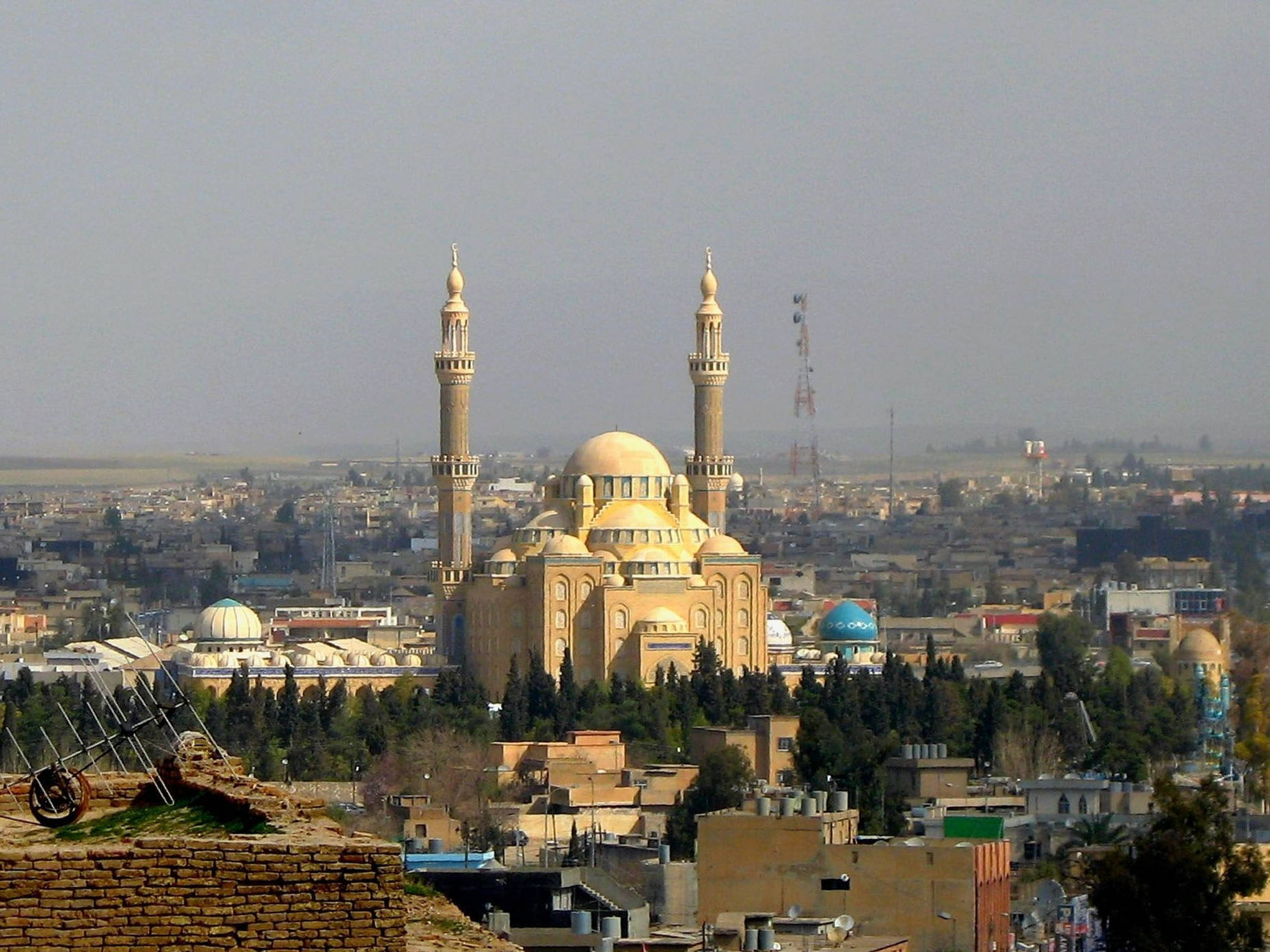Jalil Khayat Mosque Iraq Background