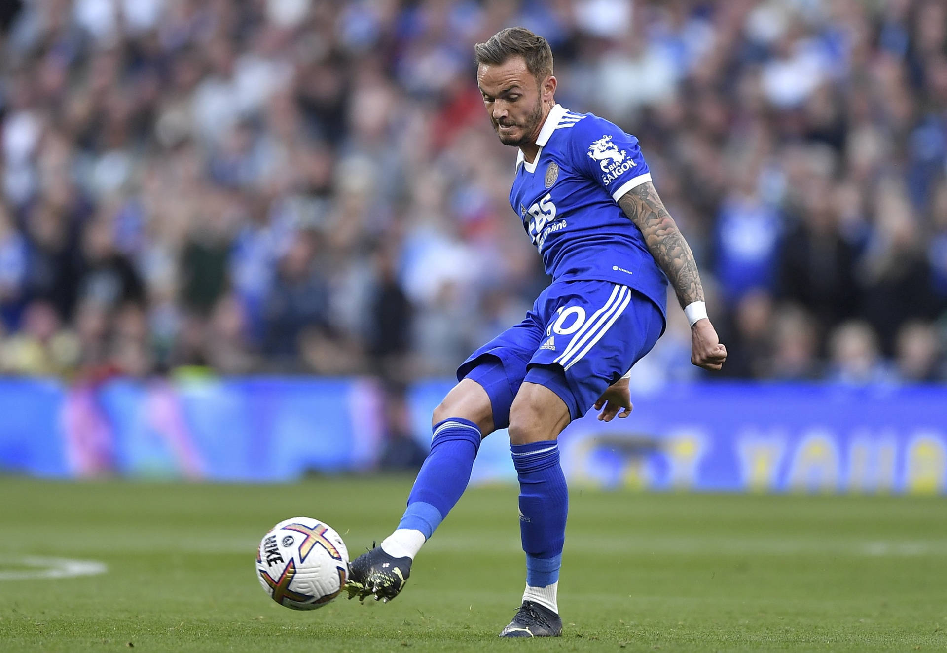 James Maddison Vs Ball Background