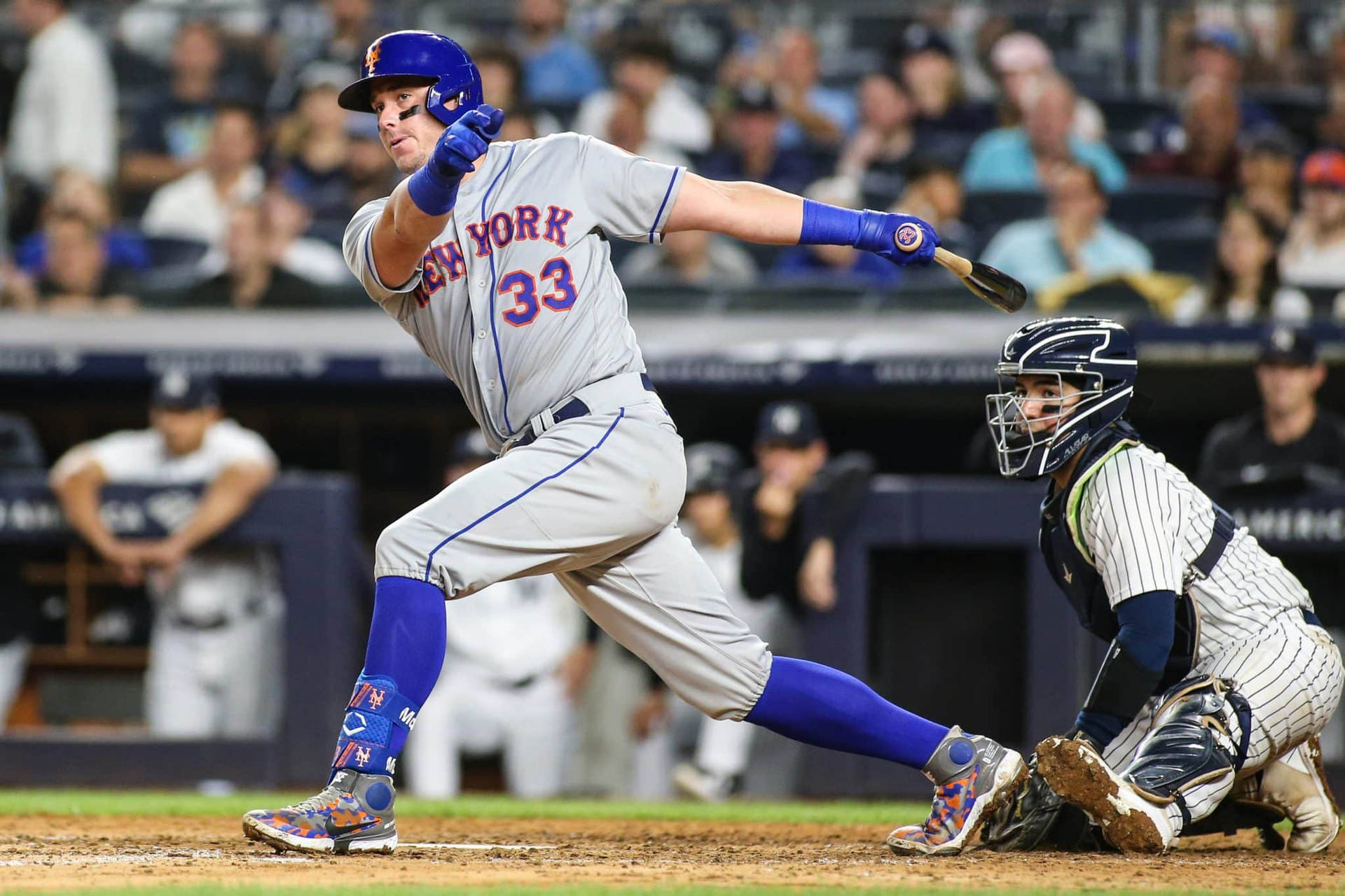 James Mccann Discarding Bat