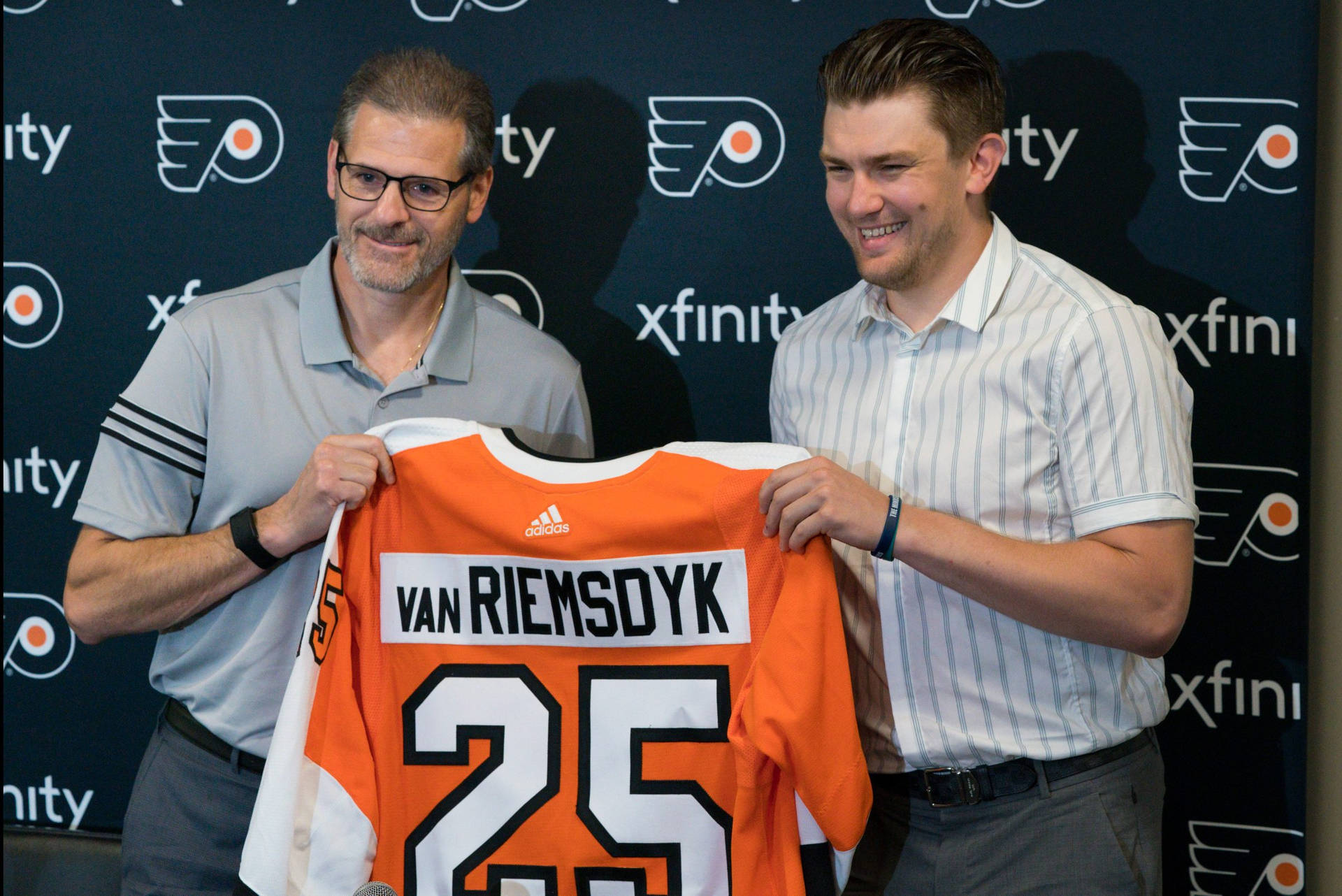 James Van Riemsdyk And Ron Hextall Background