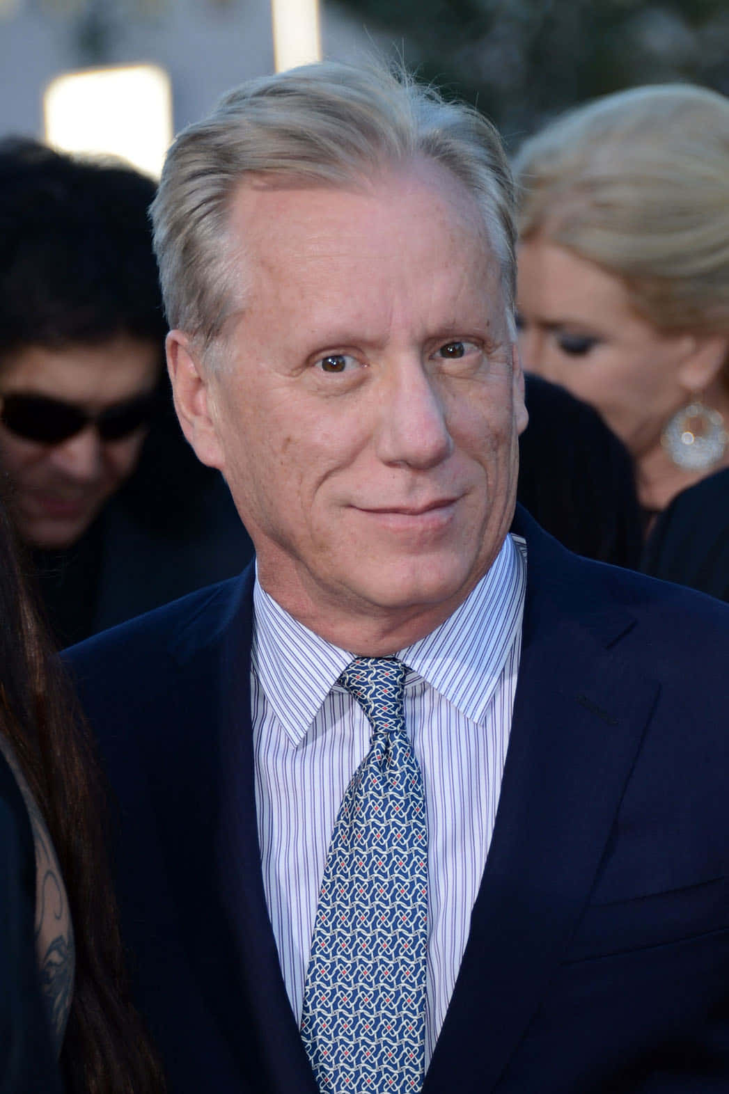 James Woods 1047 X 1572 Background