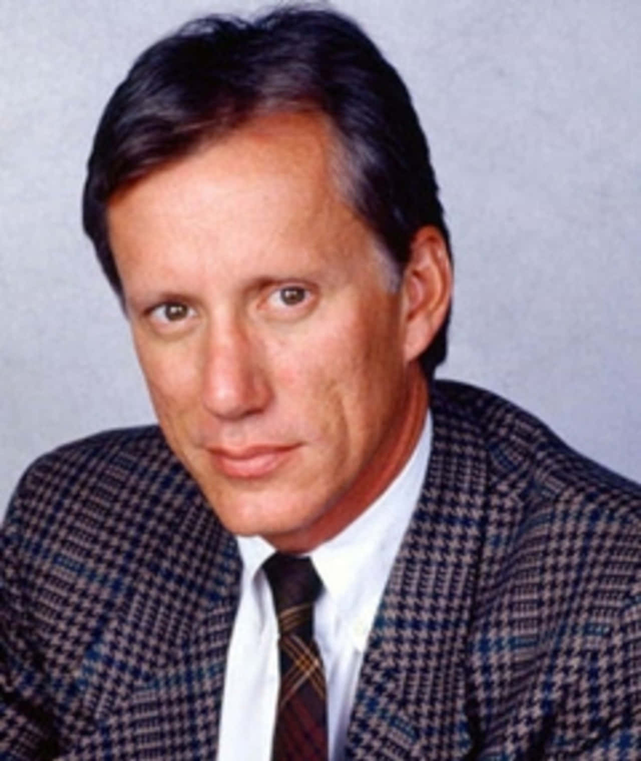 James Woods 1280 X 1519 Background