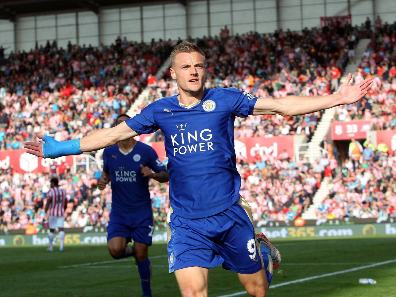 Jamie Vardy Running Wide Arms Background