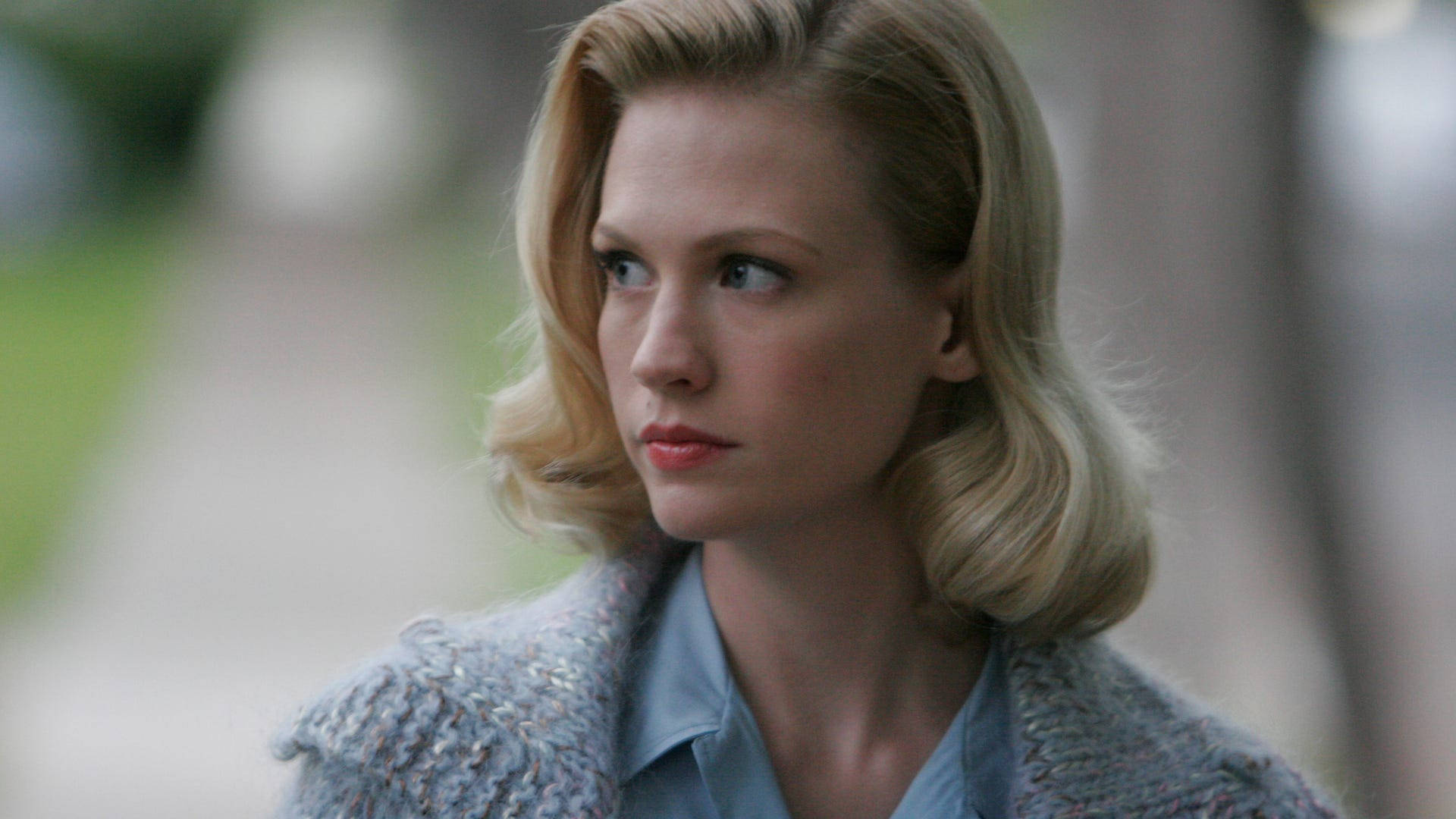 January Jones As Betty Draper Background