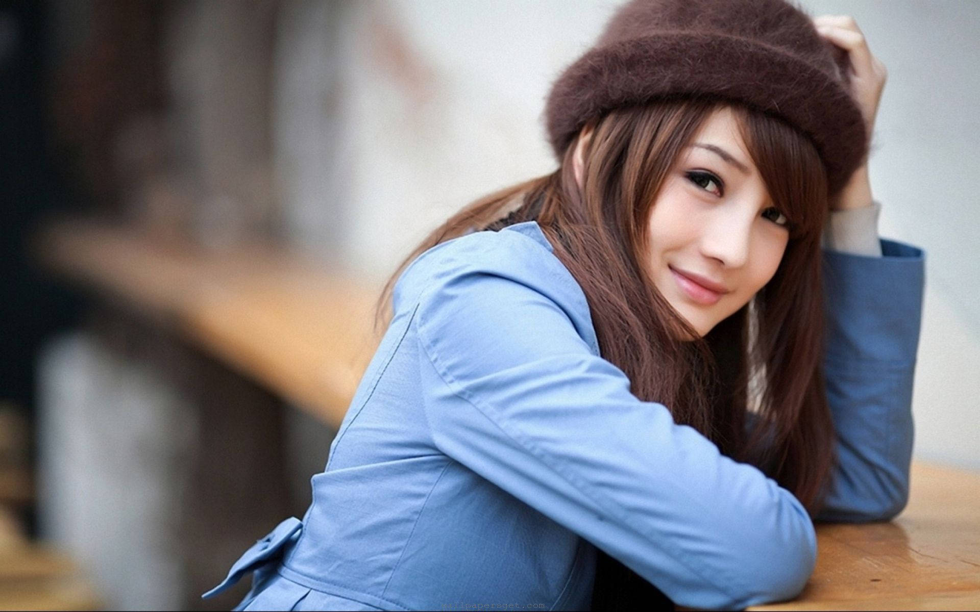 Japan Girl Cute Brown Hat Background