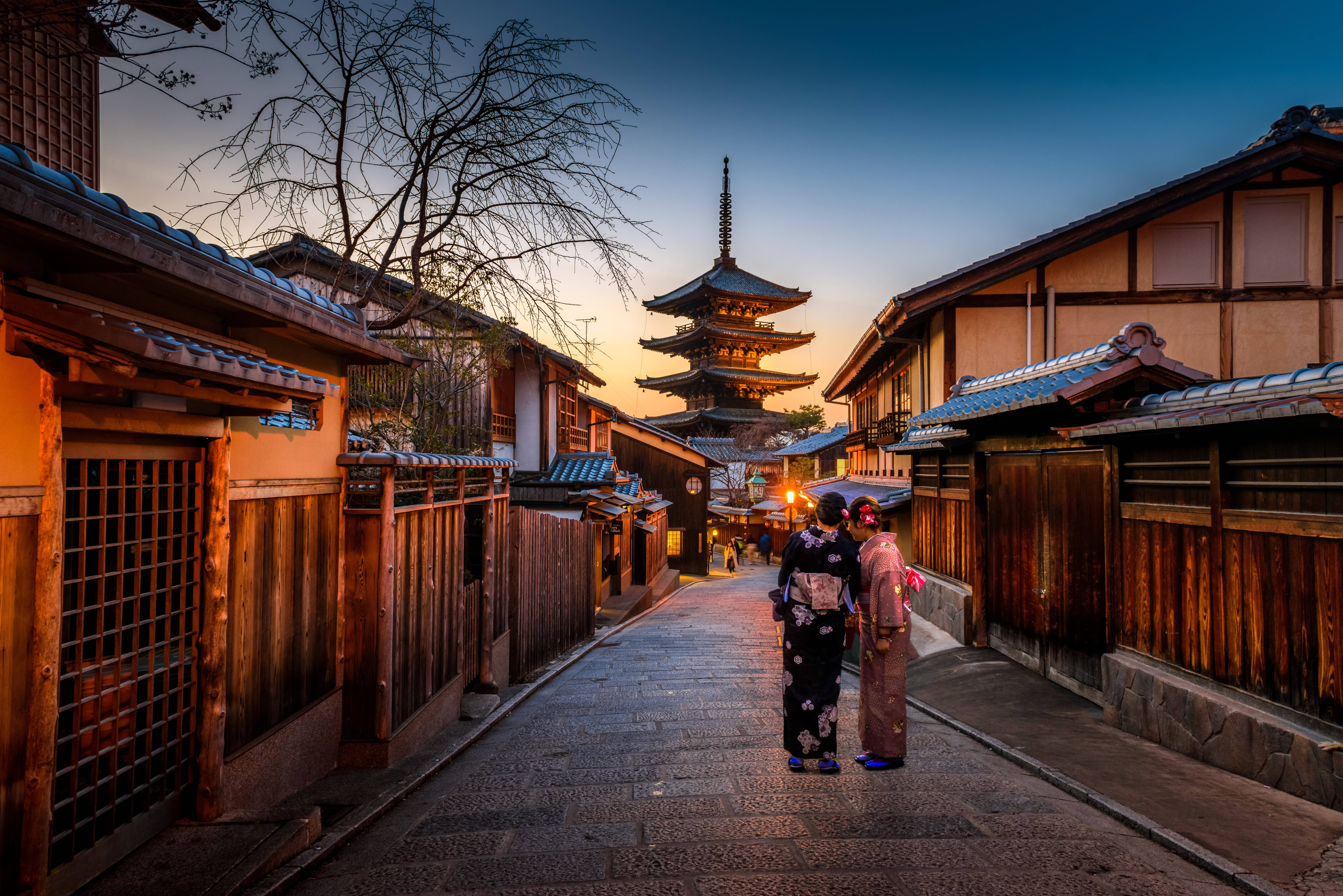 Japanese Hd Buddhist Temple Hokan-ji Background