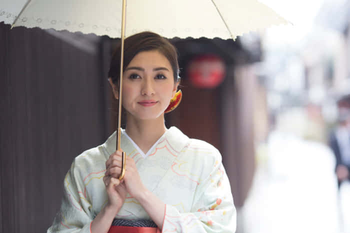 Japanese Women In White Kimono Background