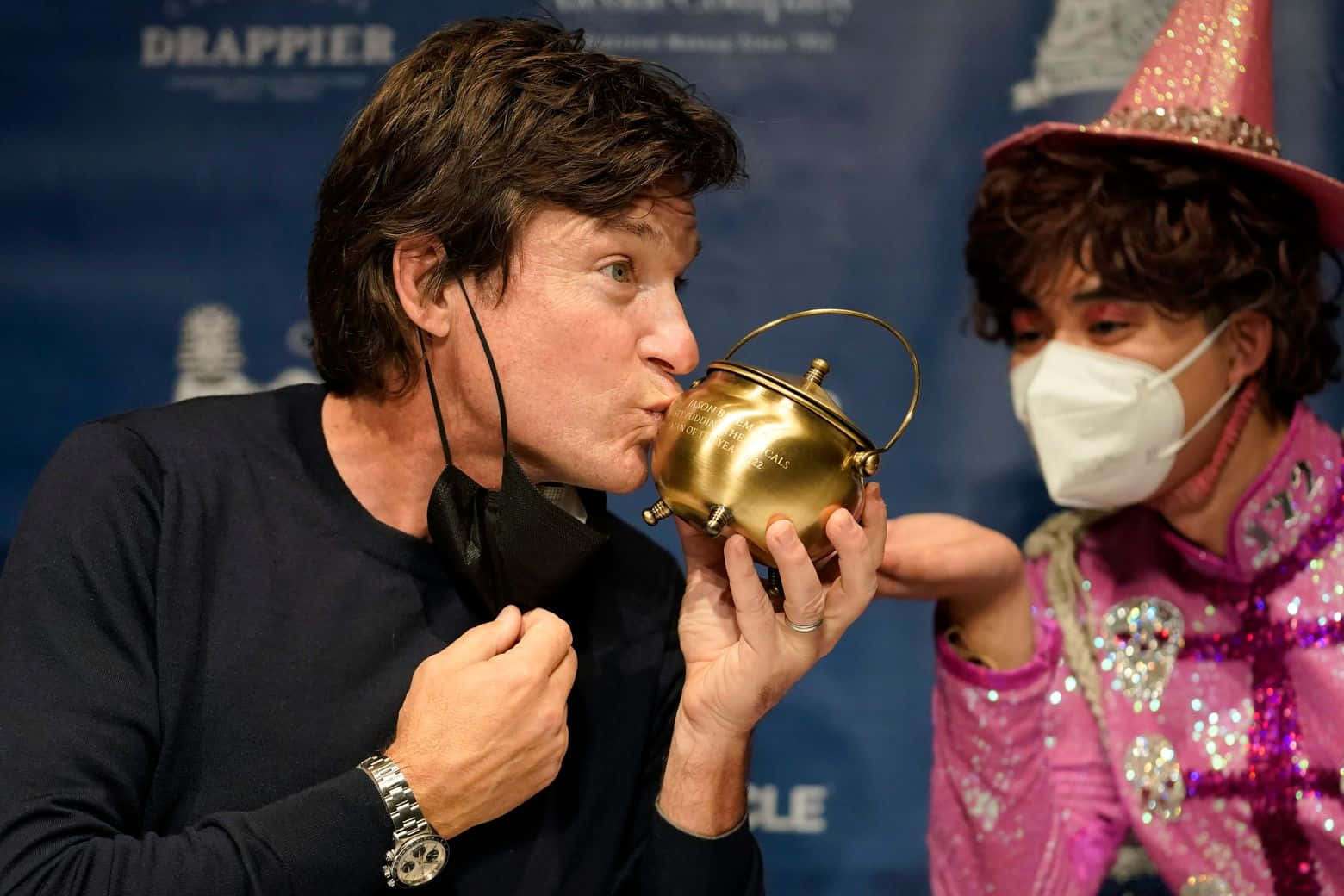 Jason Bateman 1560 X 1040 Background