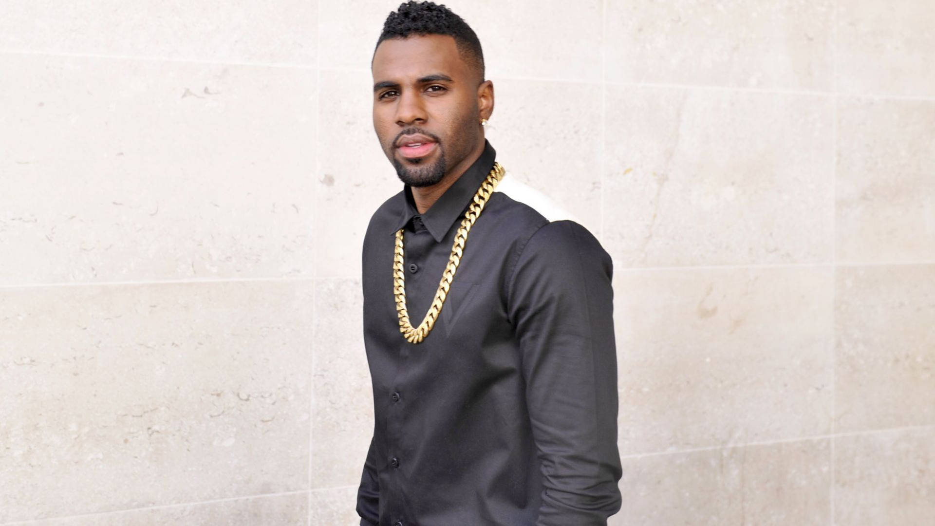 Jason Derulo Golden Chain Background