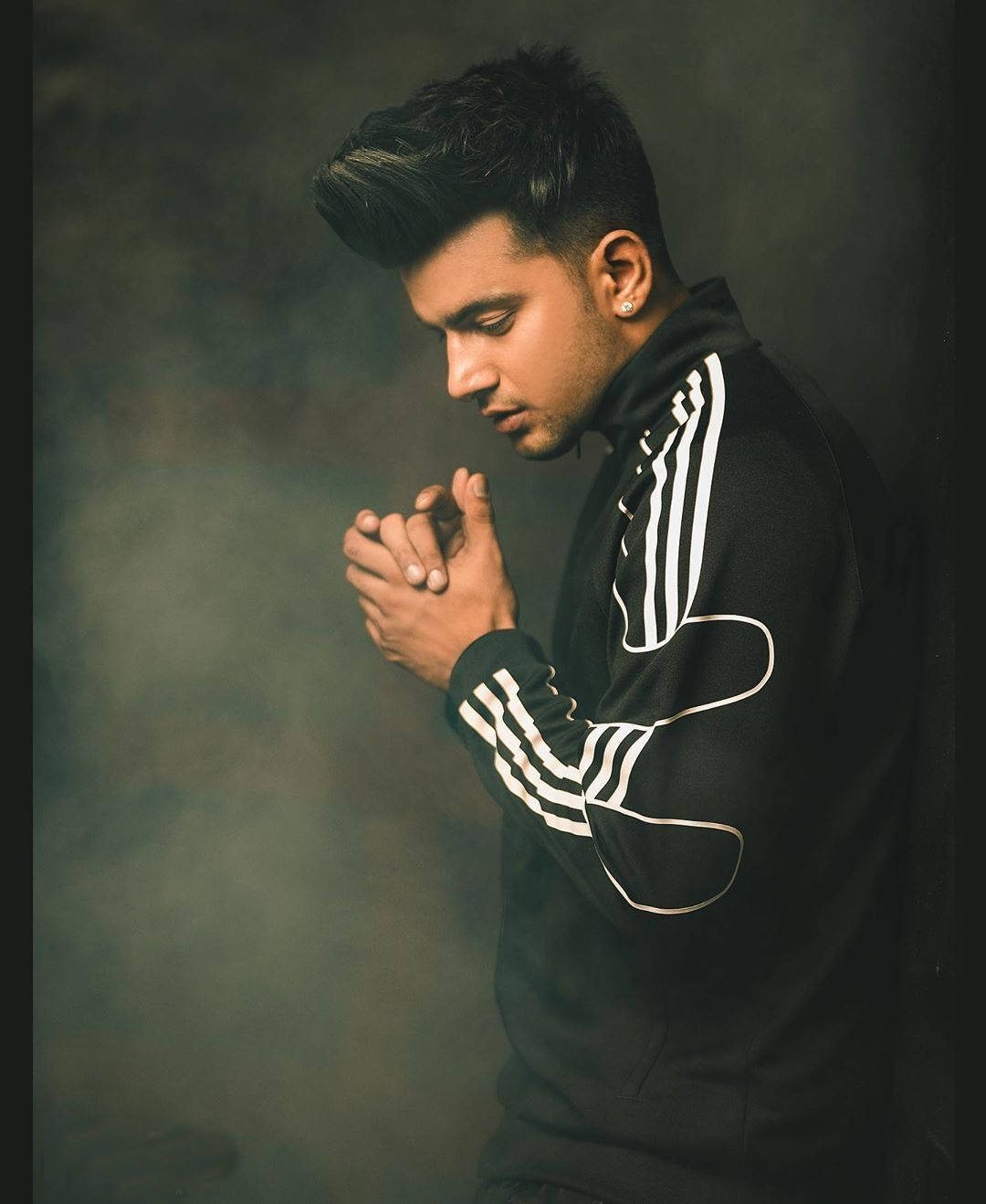 Jass Manak In Adidas Background