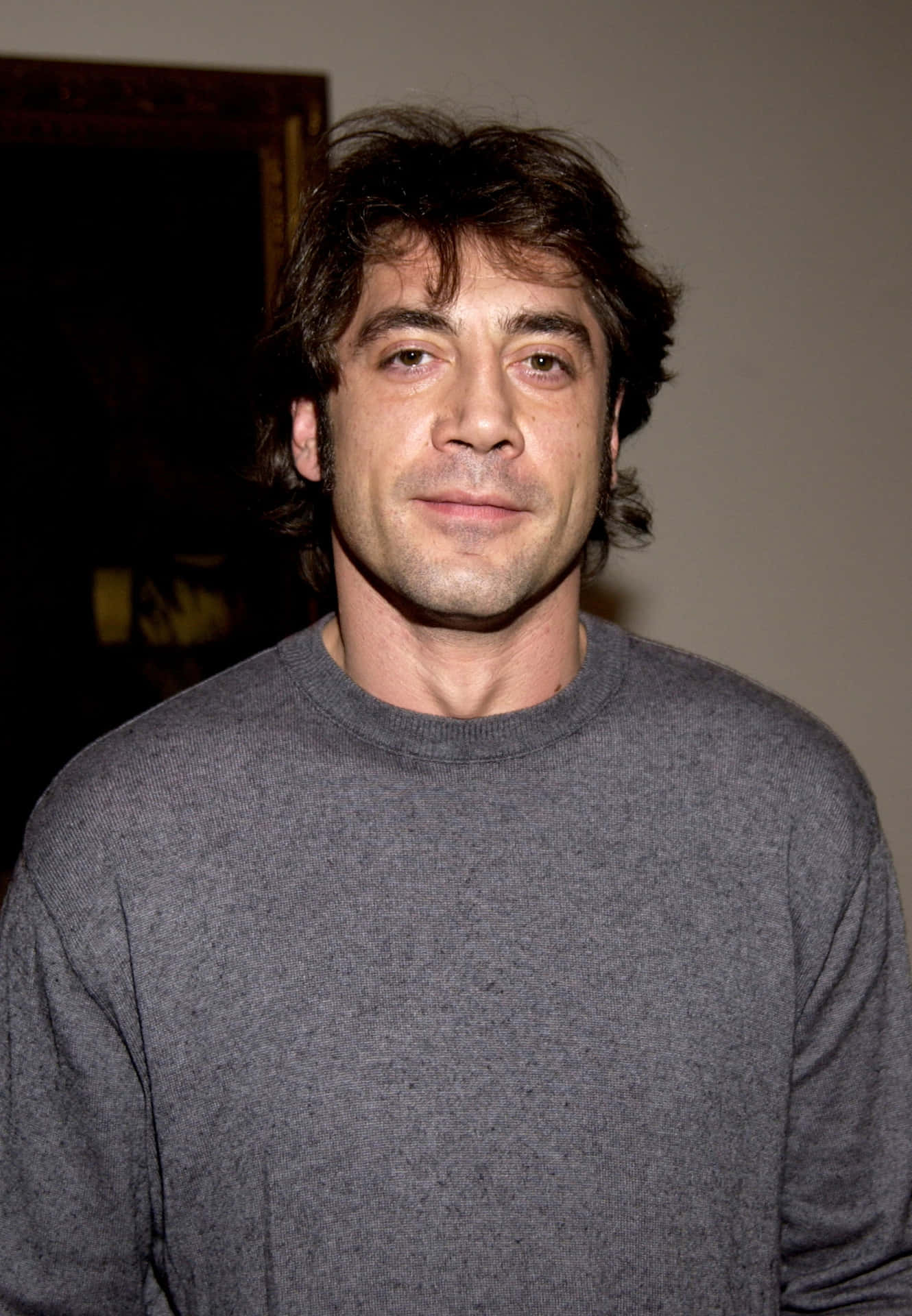 Javier Bardem 2048 X 2957 Background
