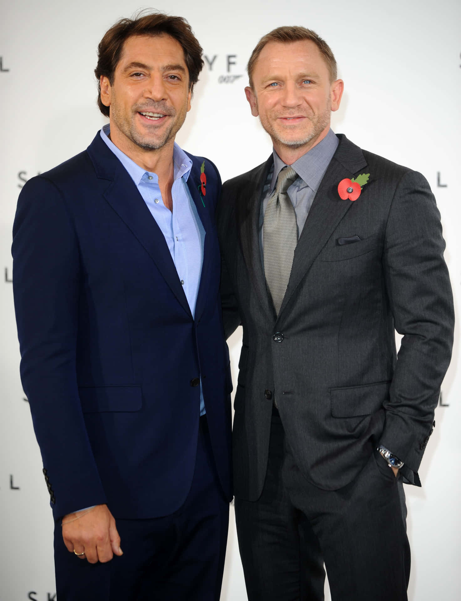 Javier Bardem 2300 X 3000 Background