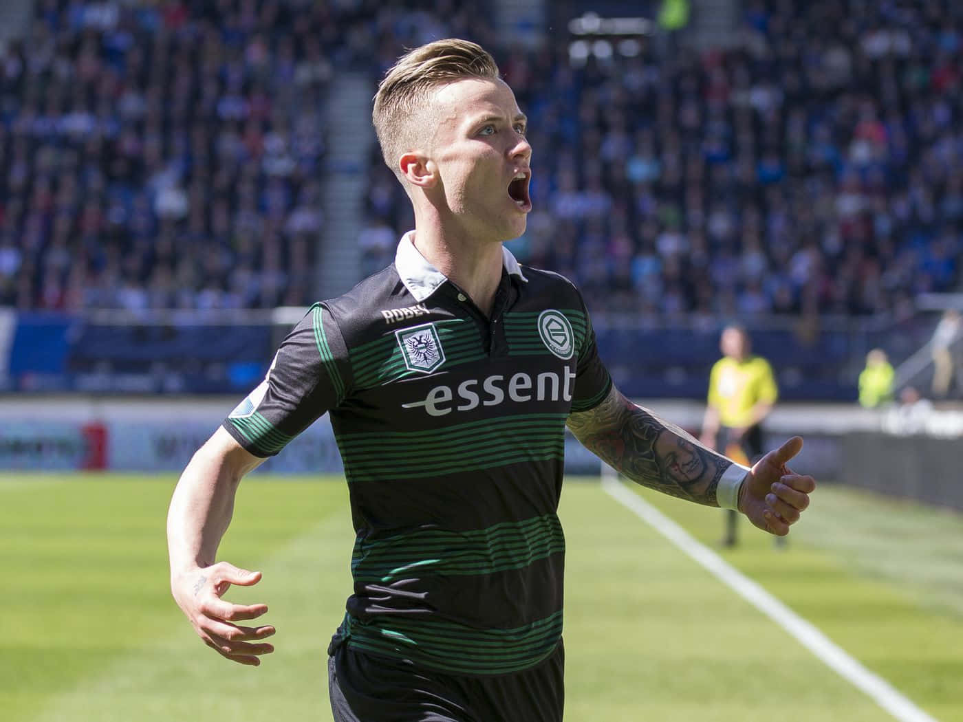 Javier Morales Fc Groningen Vs. Pec Zwolle Background