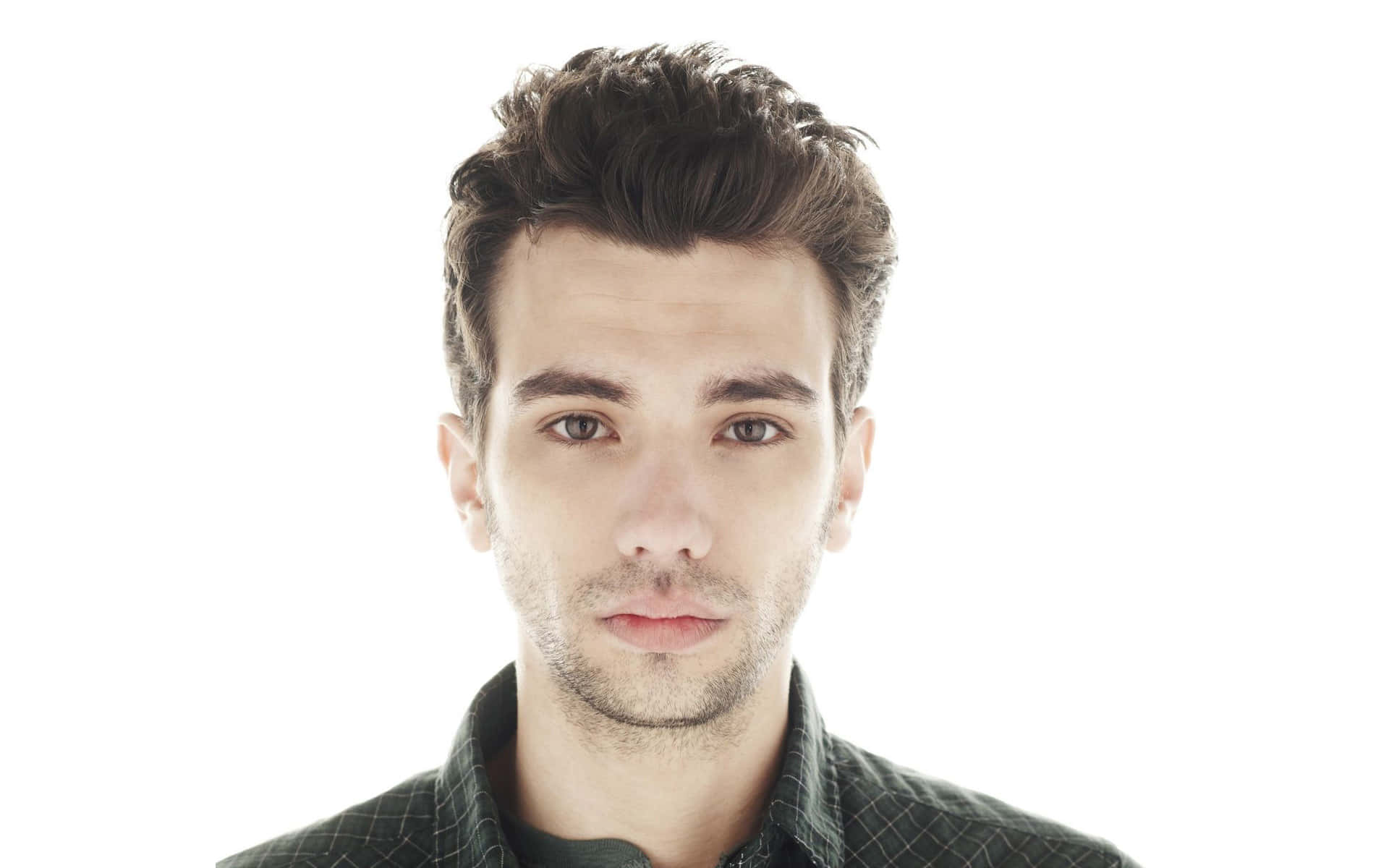 Jay Baruchel 1920 X 1200 Background