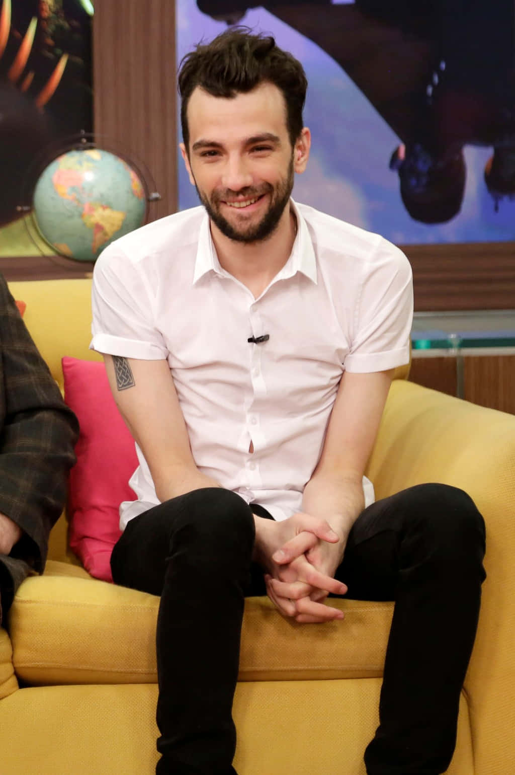 Jay Baruchel Background