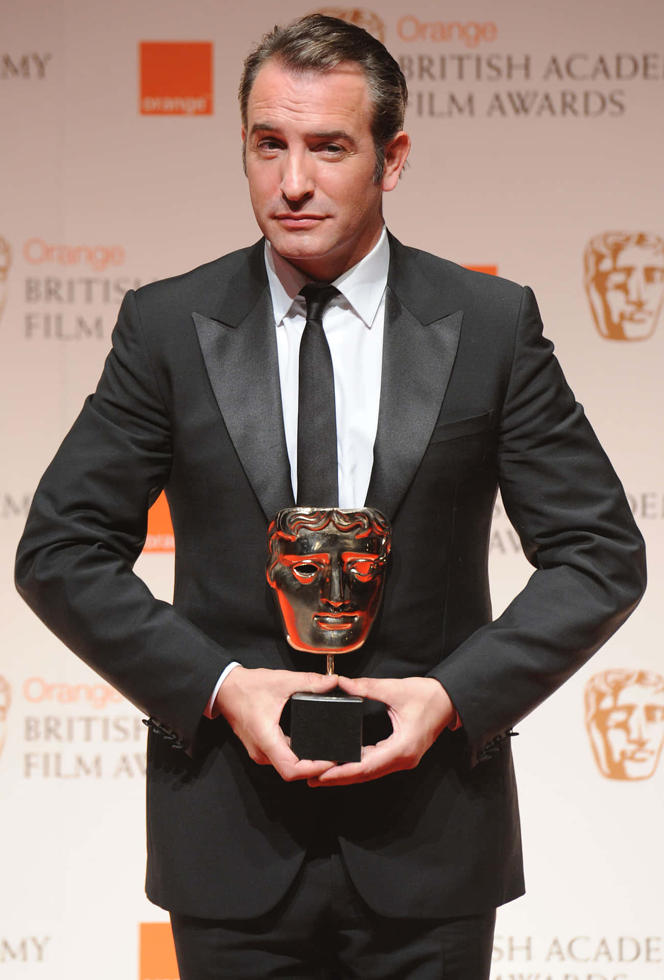 Jean Dujardin 2031 X 3000 Background