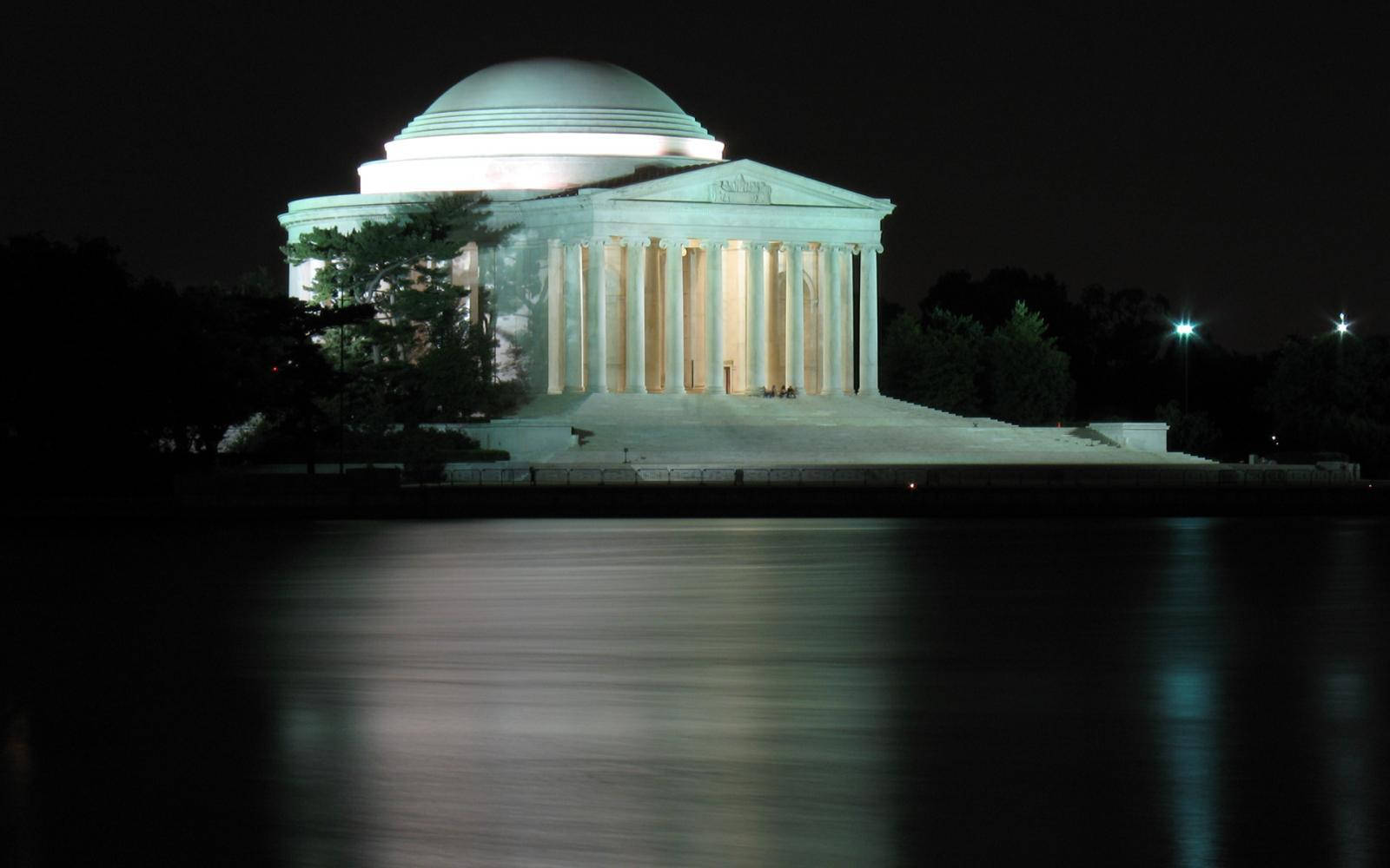 Jefferson Memorial In The Darkness