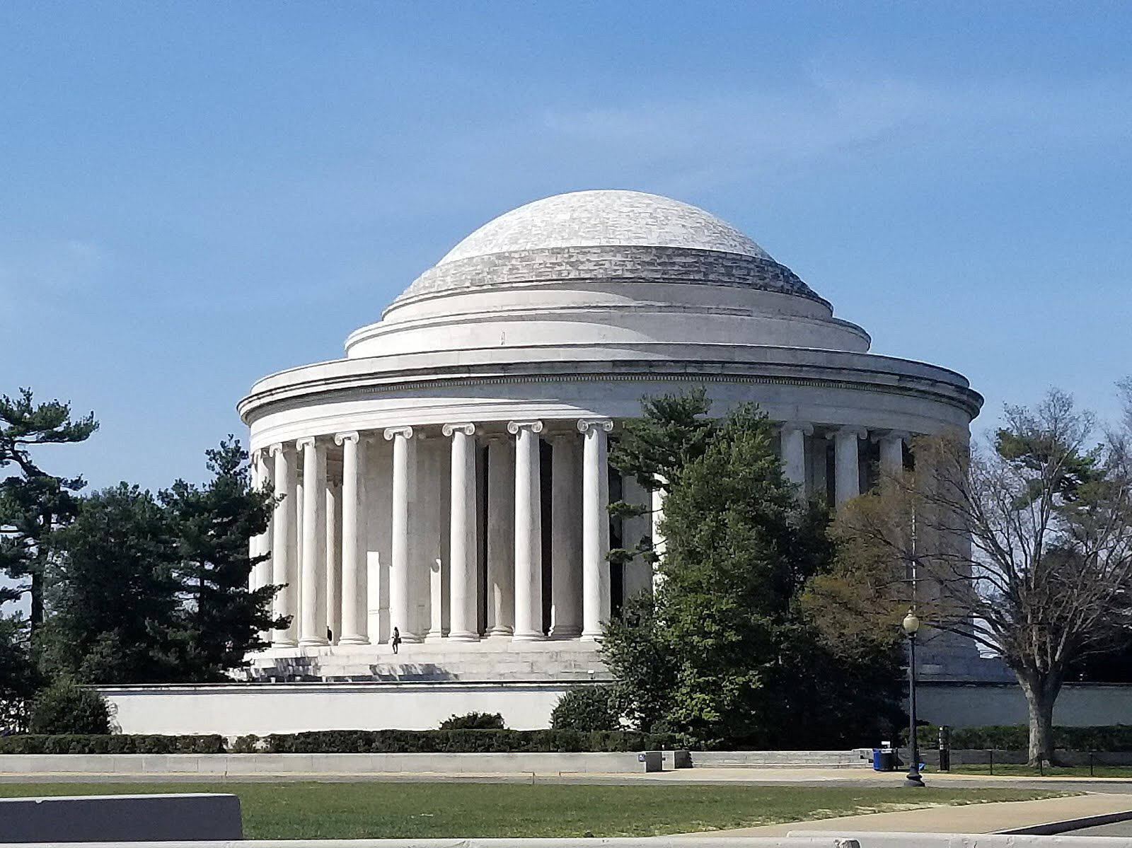 Jefferson Memorial On A Clear Day