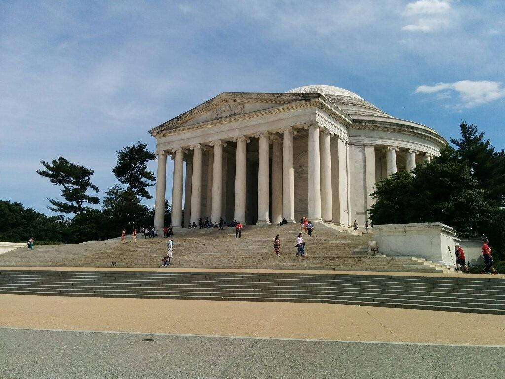 Jefferson Memorial On A Cloudy Day