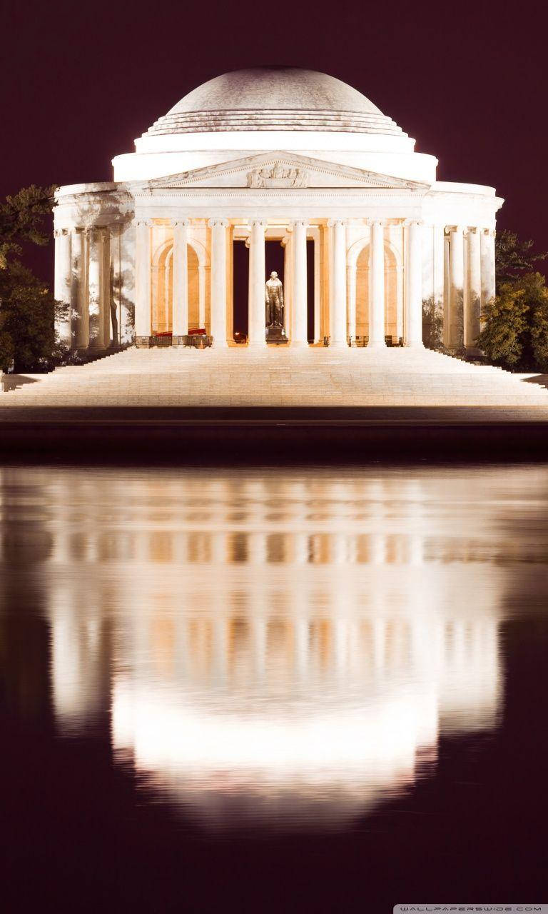 Jefferson Memorial Reflection